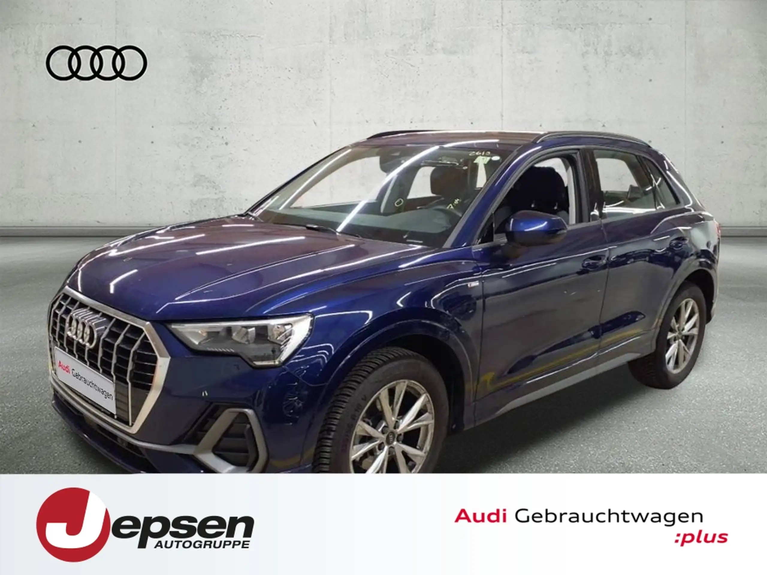 Audi - Q3