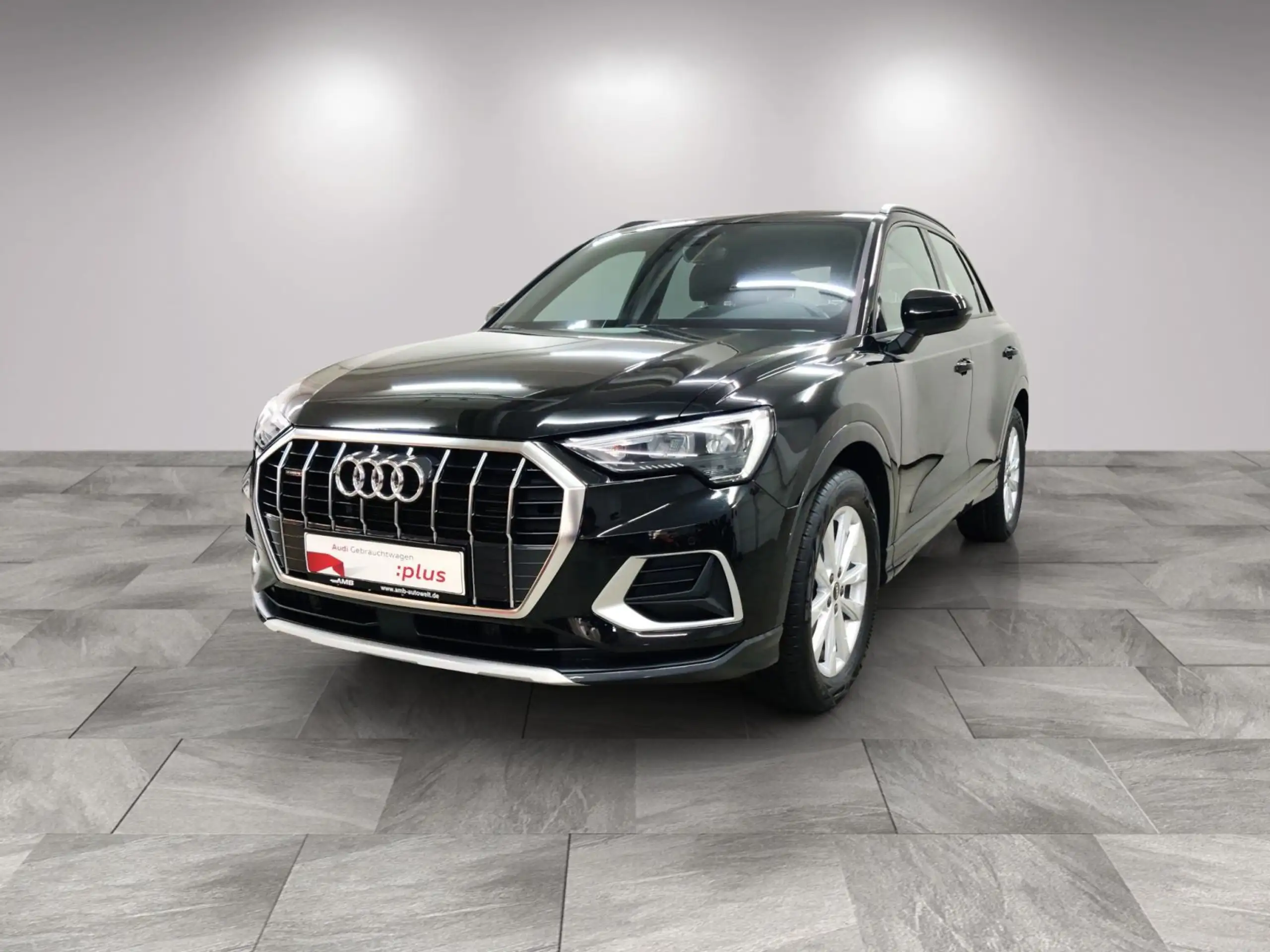 Audi - Q3