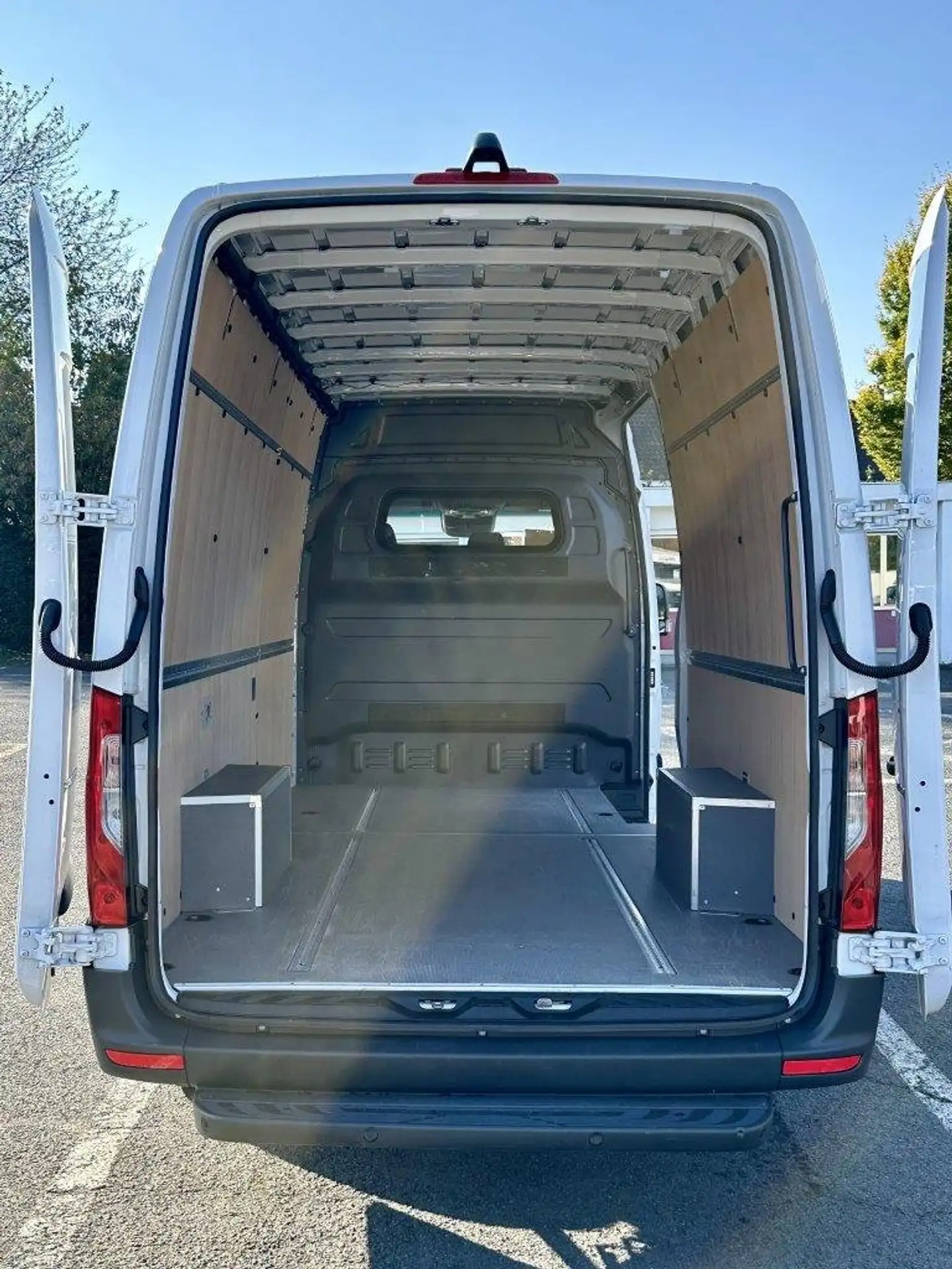 Mercedes-Benz - Sprinter