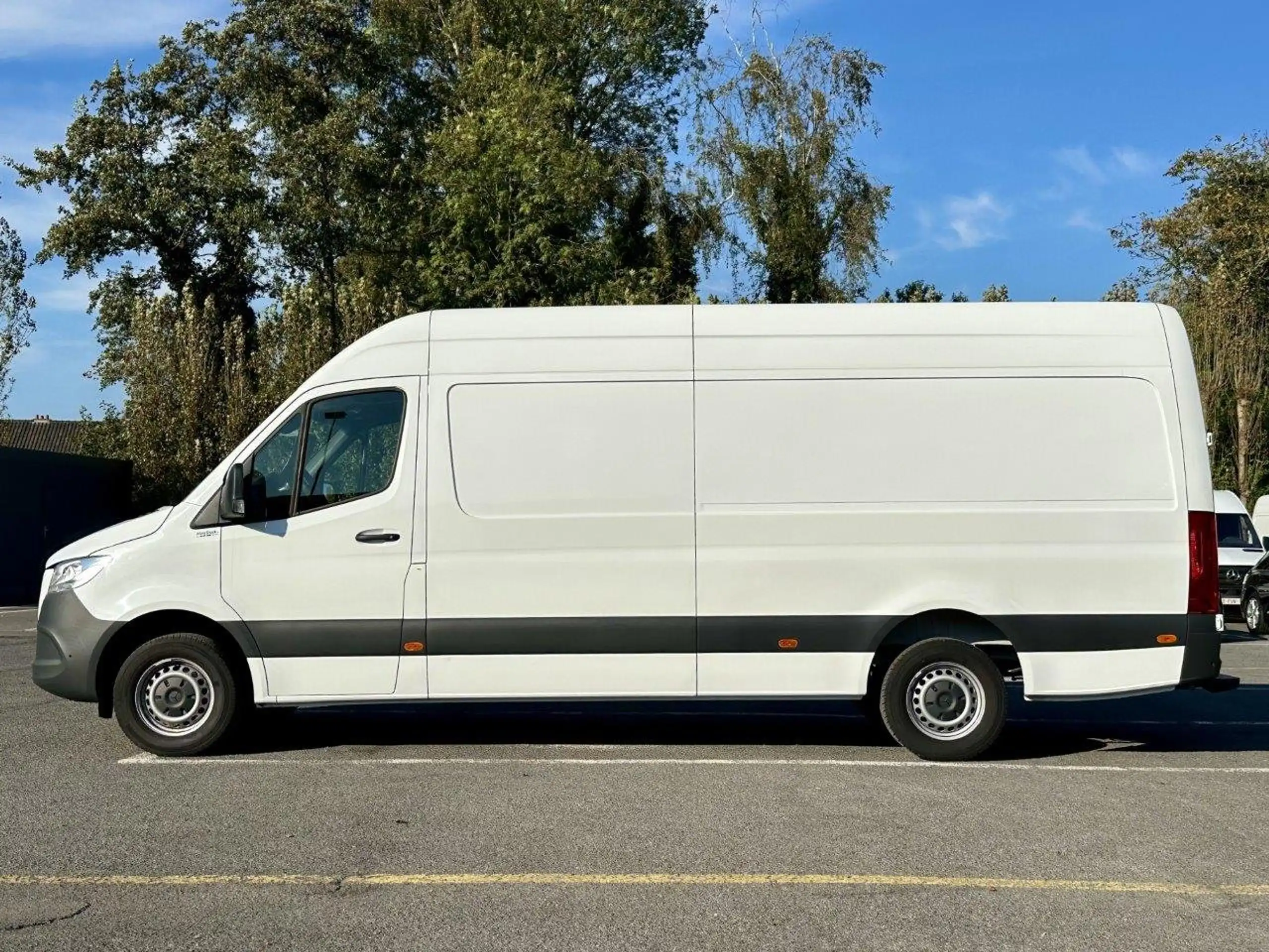 Mercedes-Benz - Sprinter