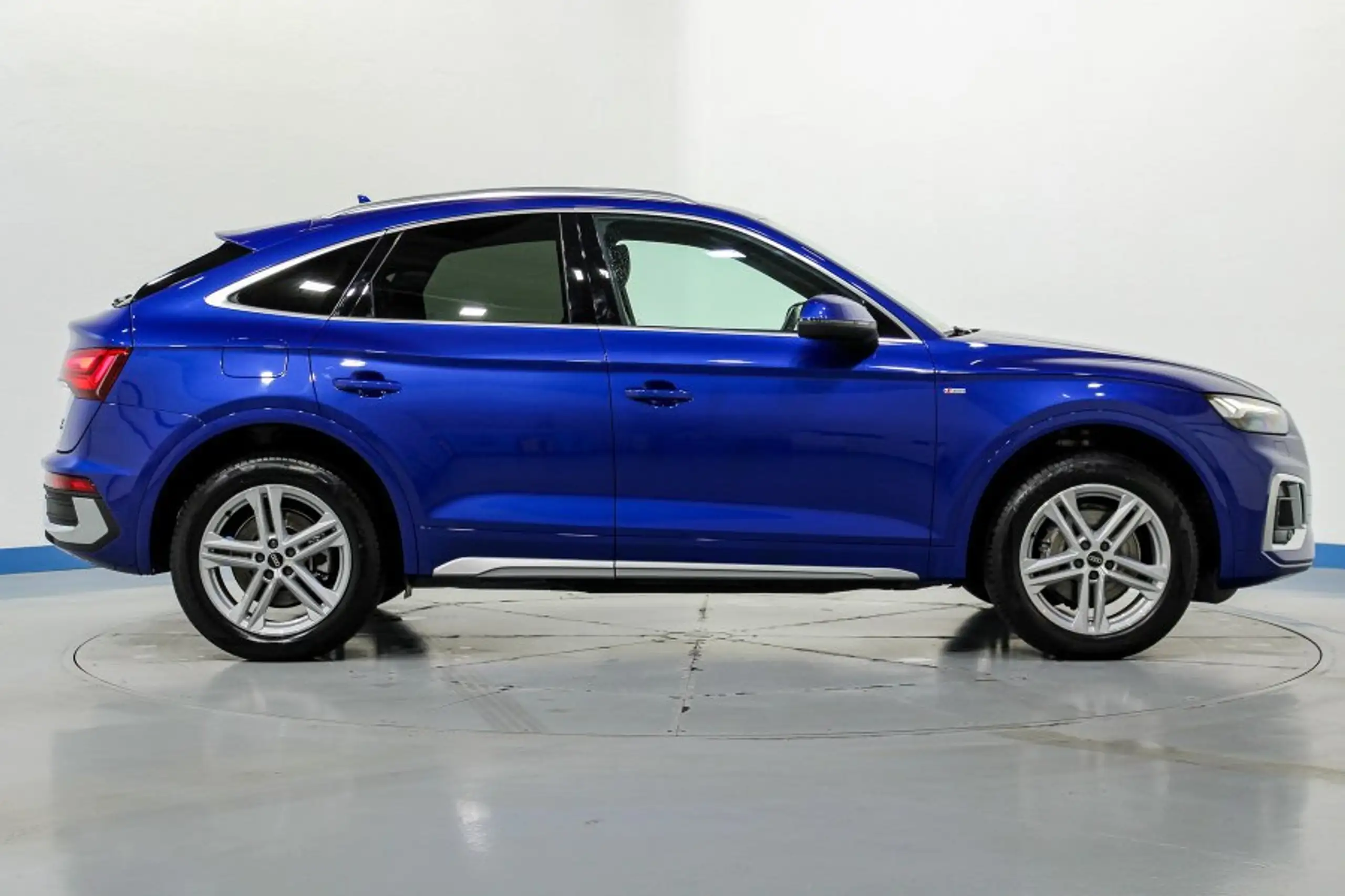 Audi - Q5