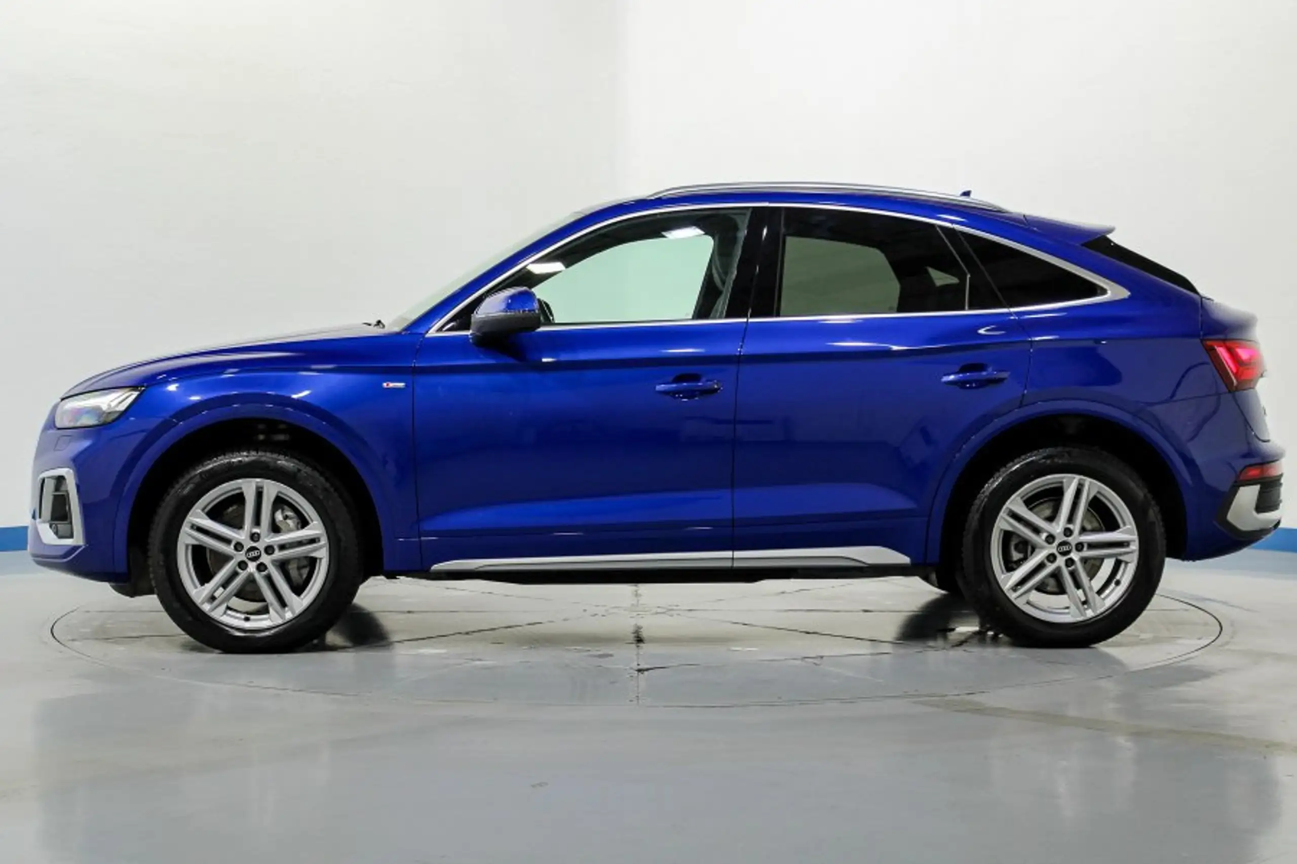 Audi - Q5