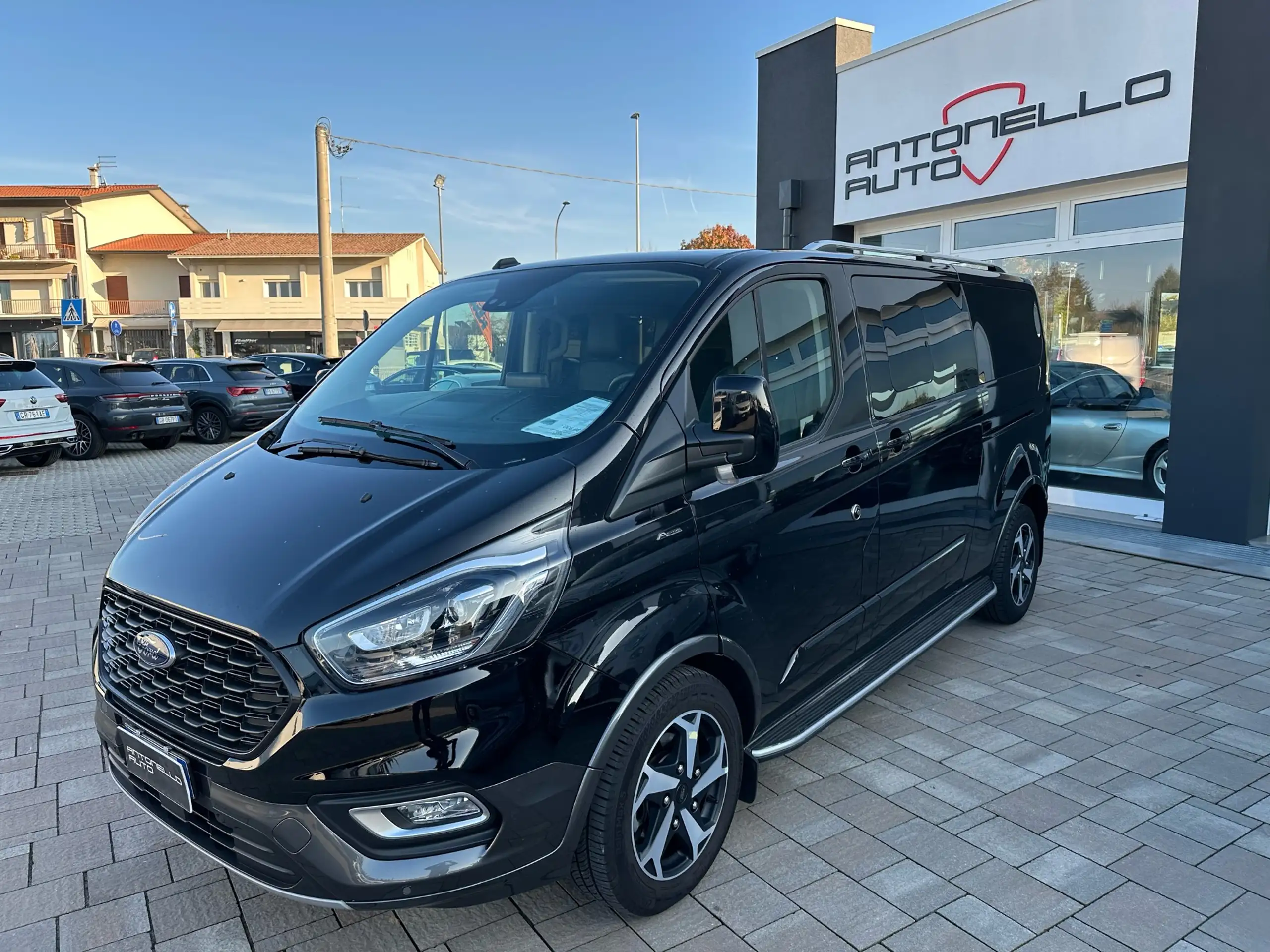 Ford - Tourneo Custom