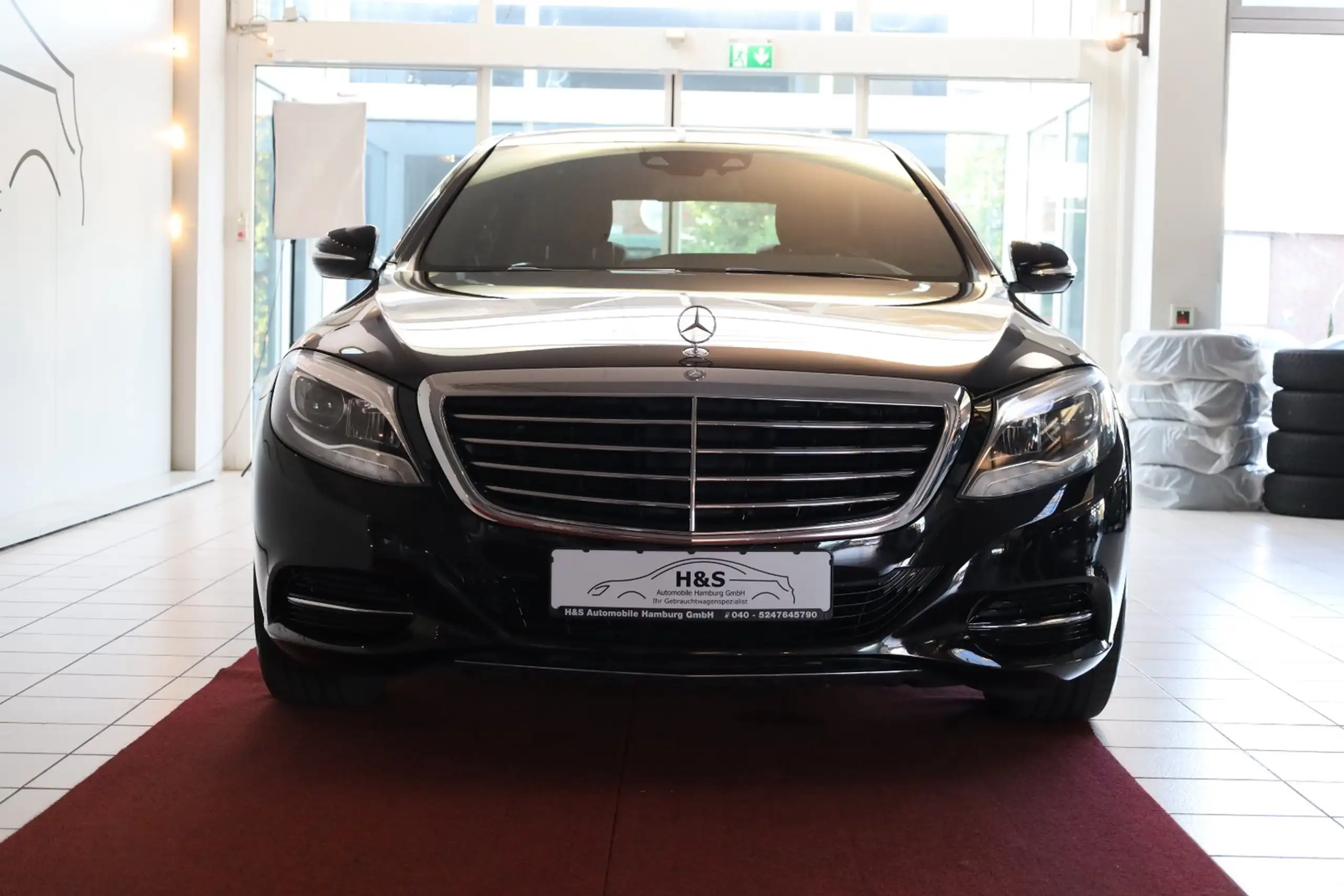 Mercedes-Benz - S 400