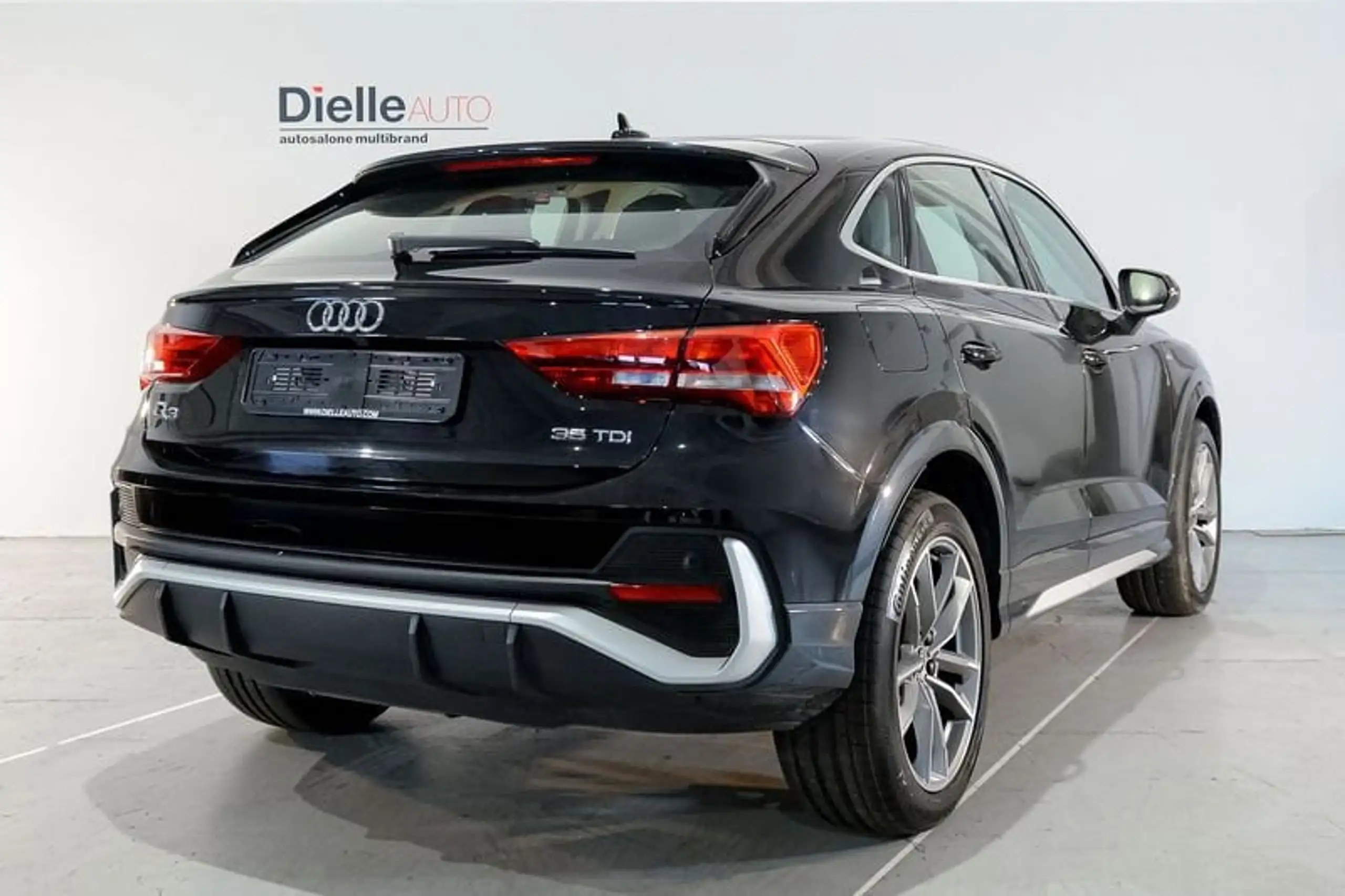 Audi - Q3