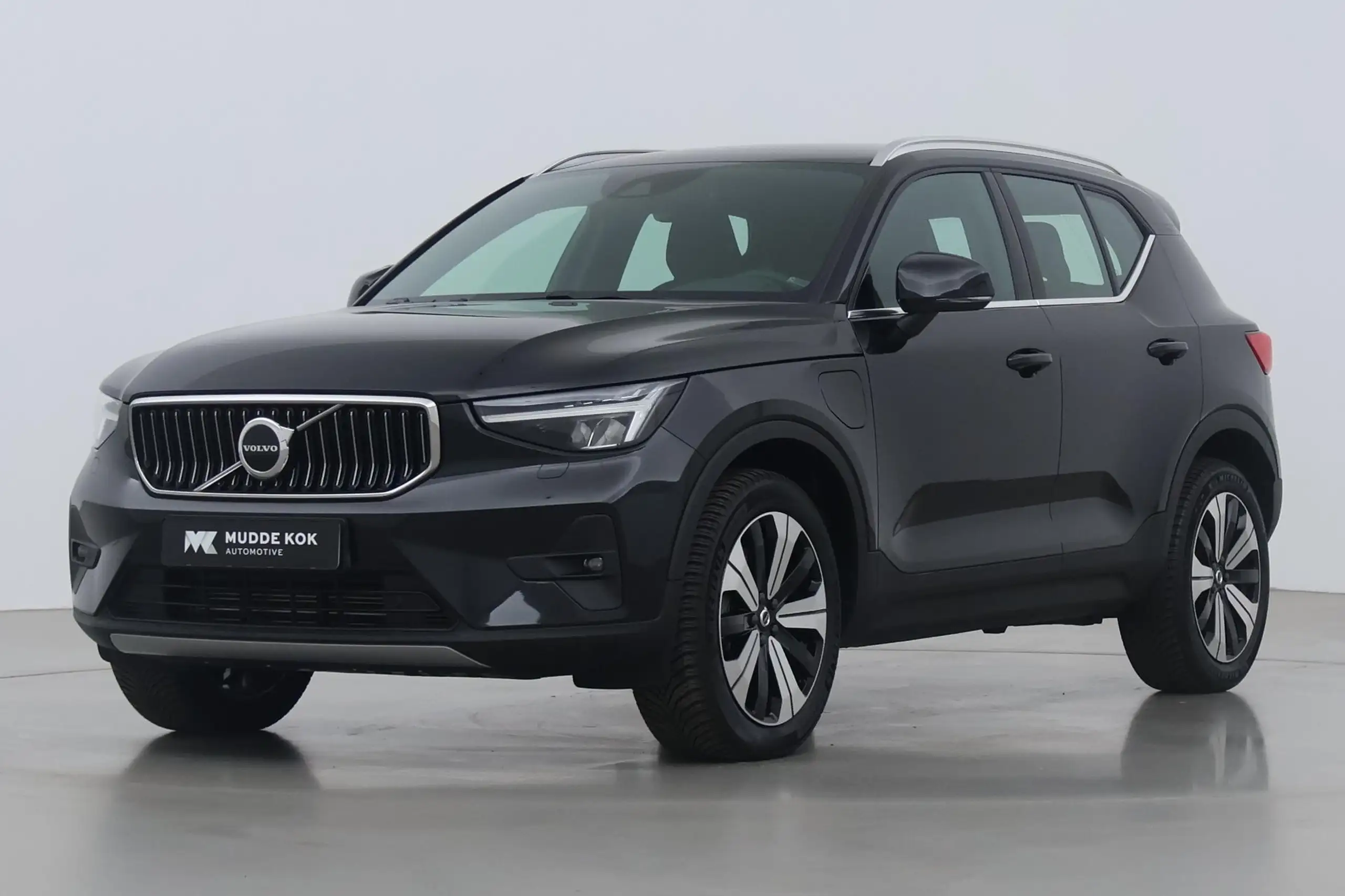 Volvo - XC40