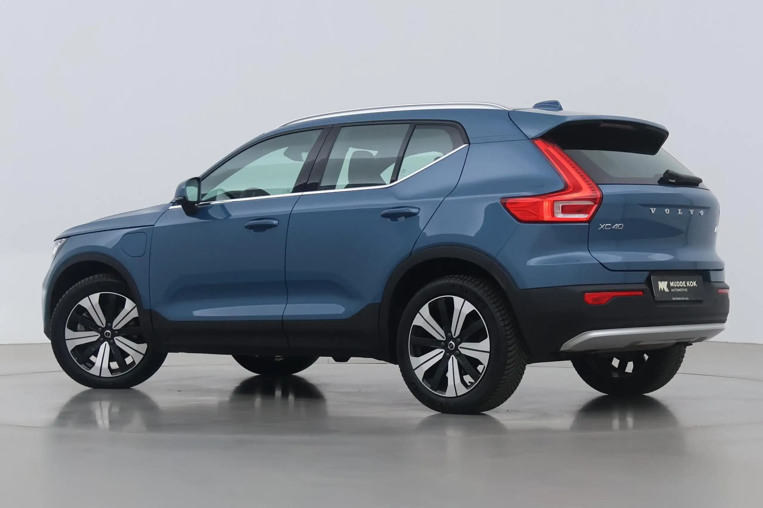 Volvo - XC40