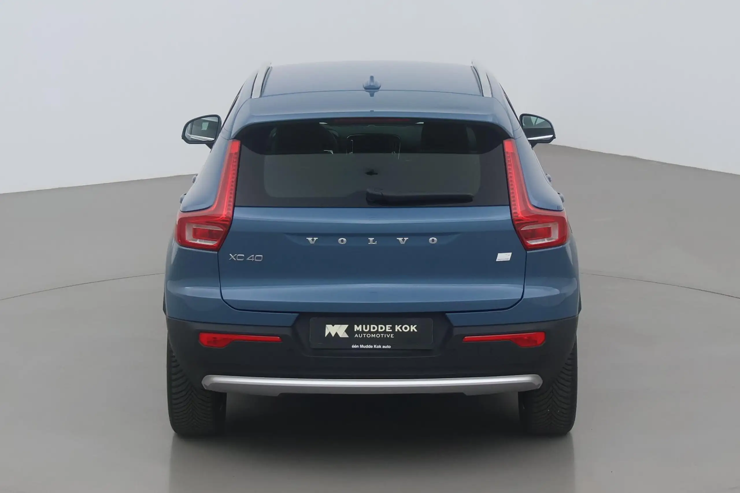 Volvo - XC40