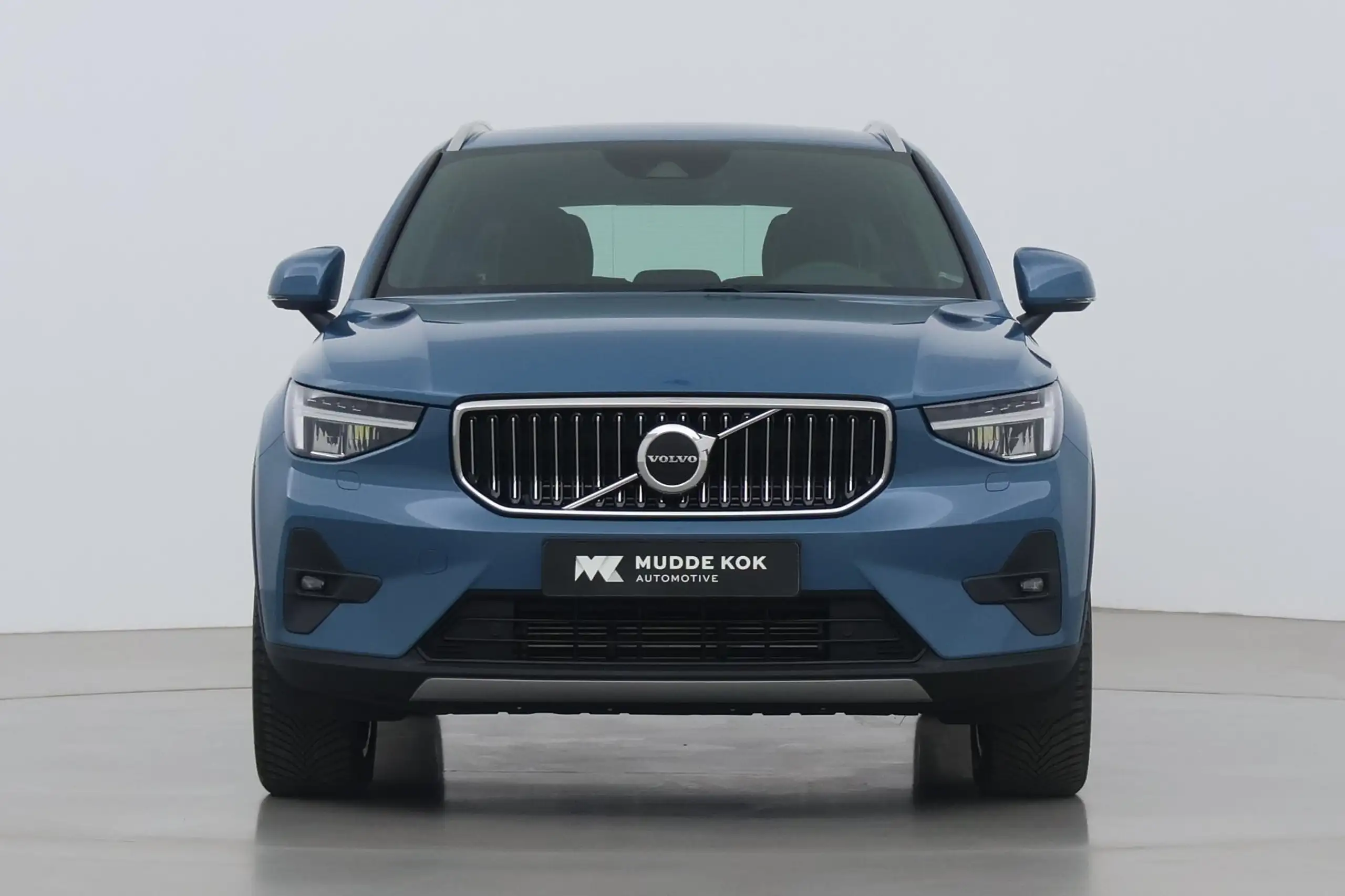 Volvo - XC40