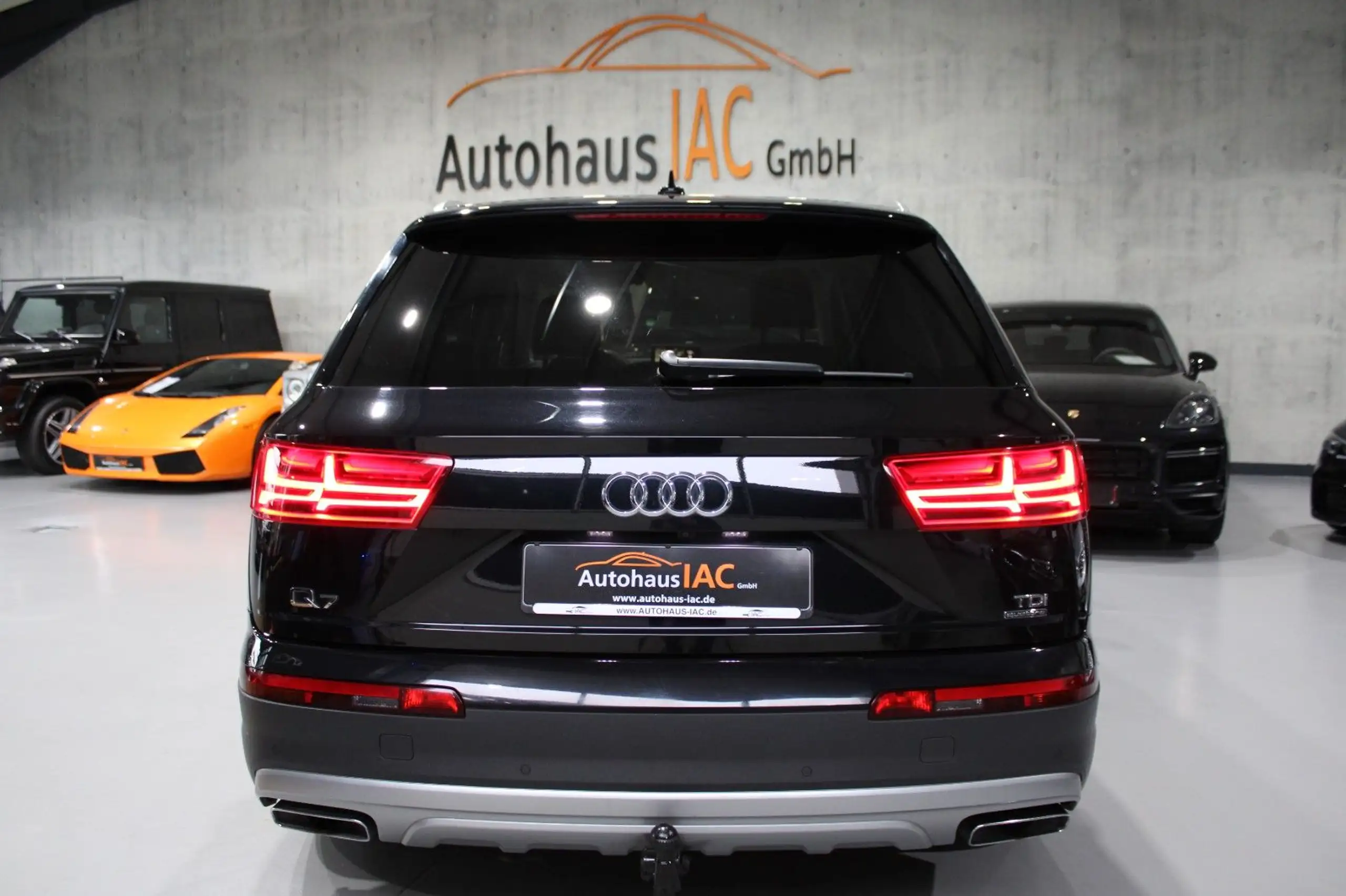 Audi - Q7