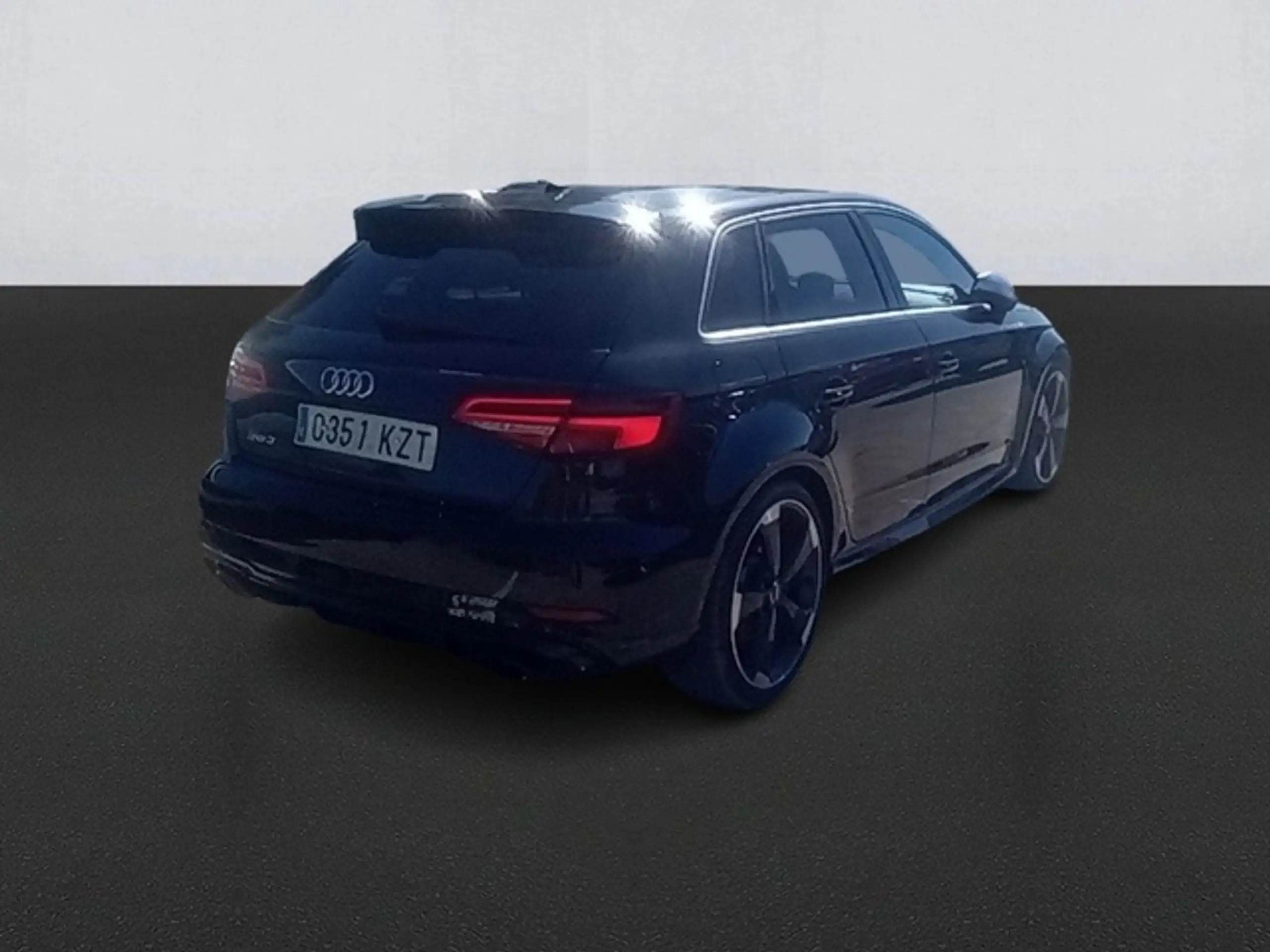 Audi - RS3