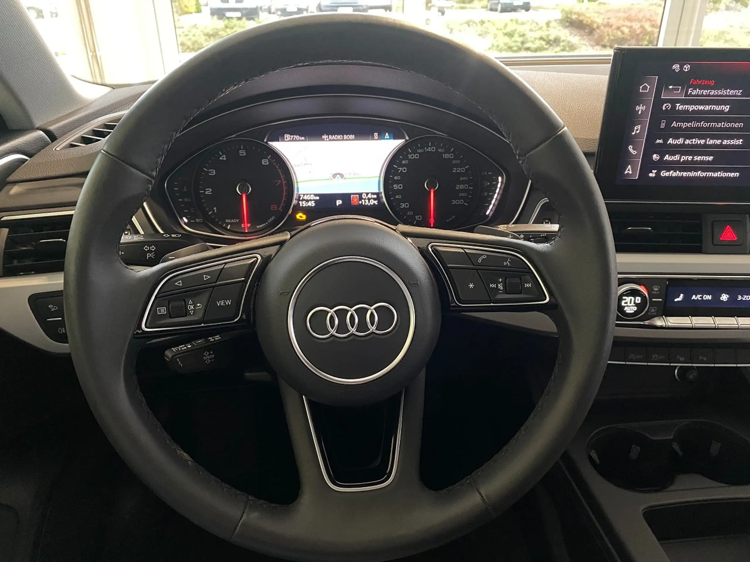 Audi - A4