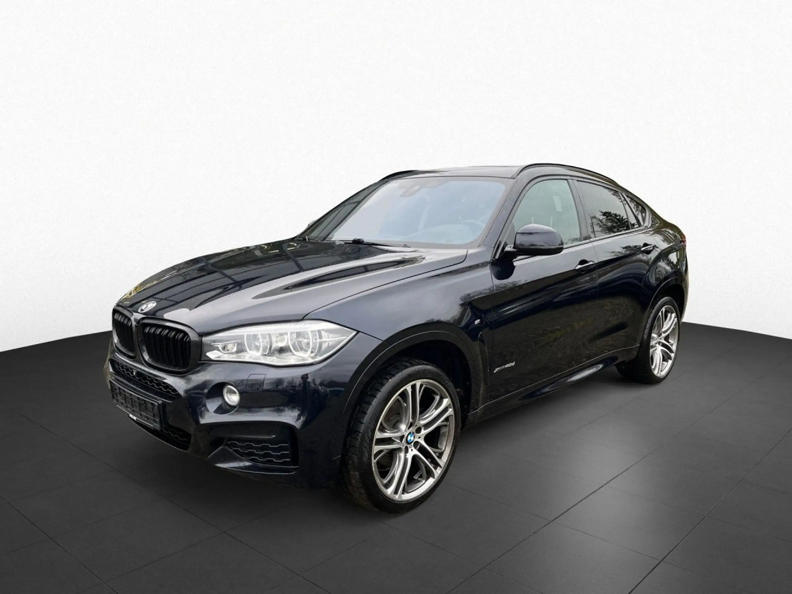 BMW - X6