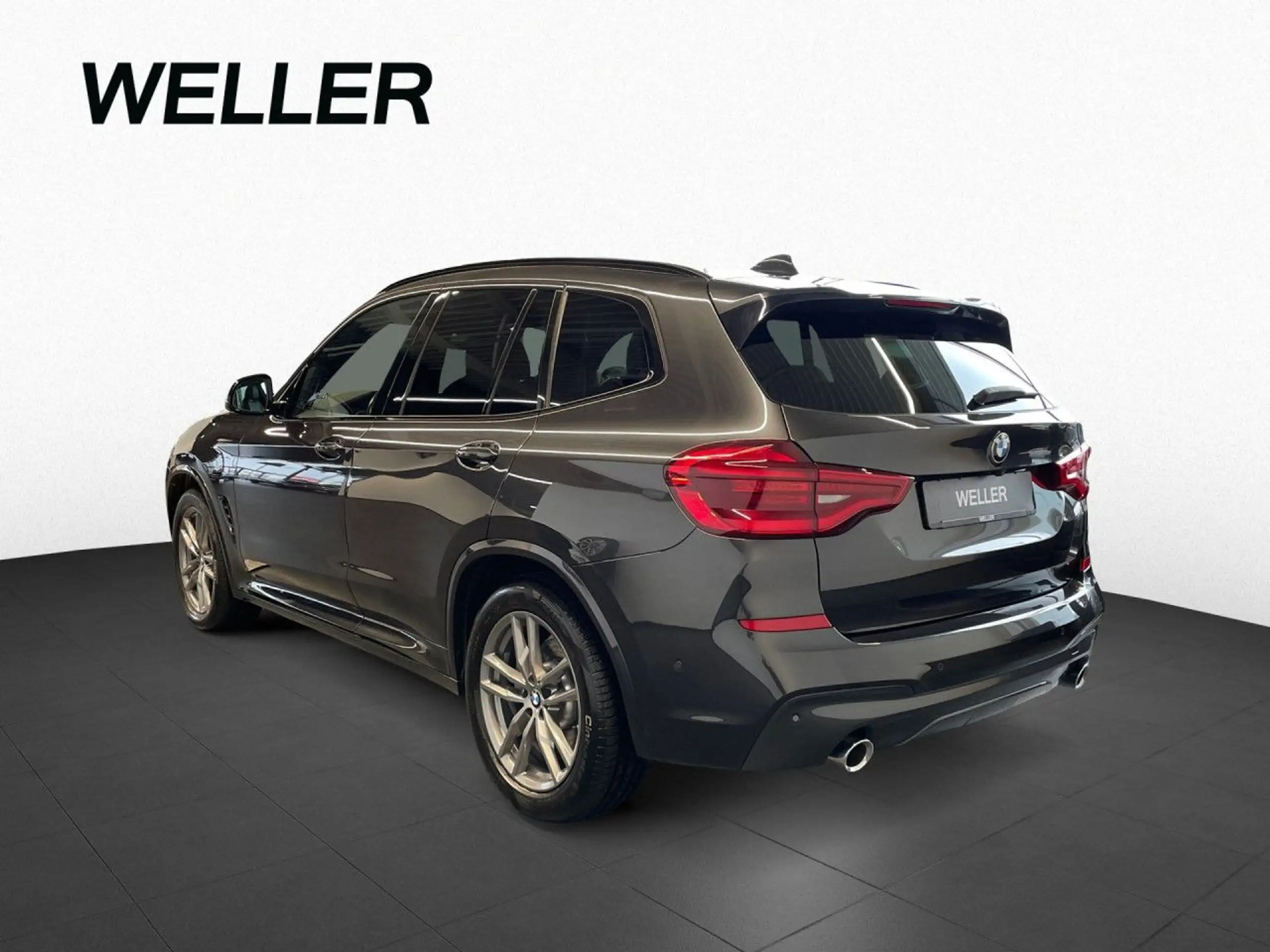 BMW - X3