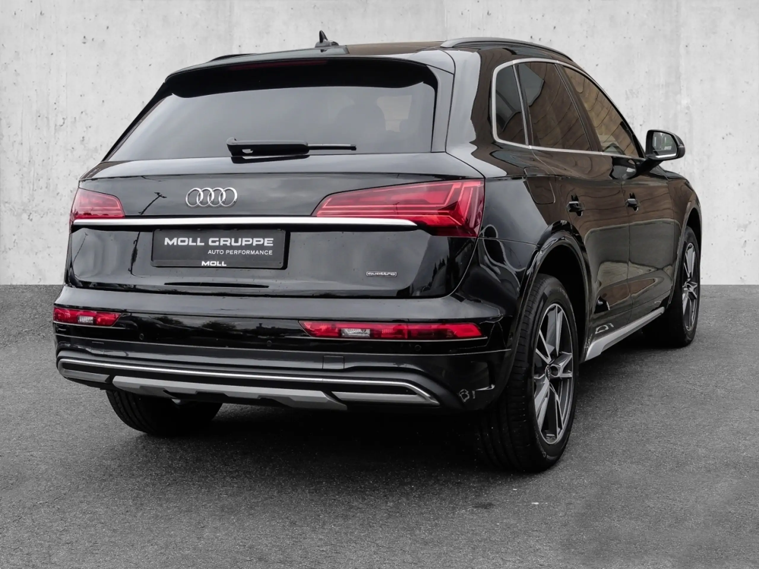 Audi - Q5