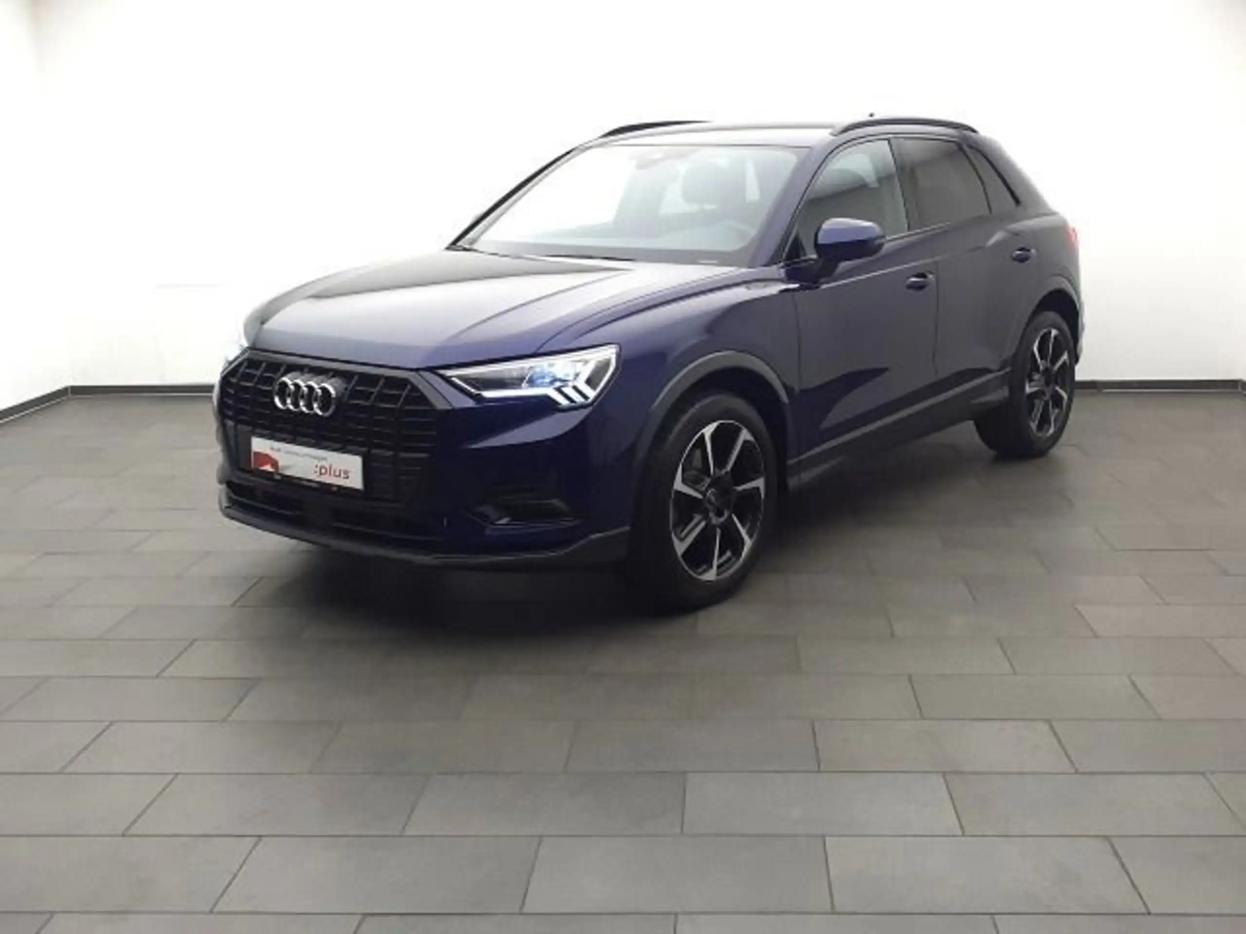 Audi - Q3