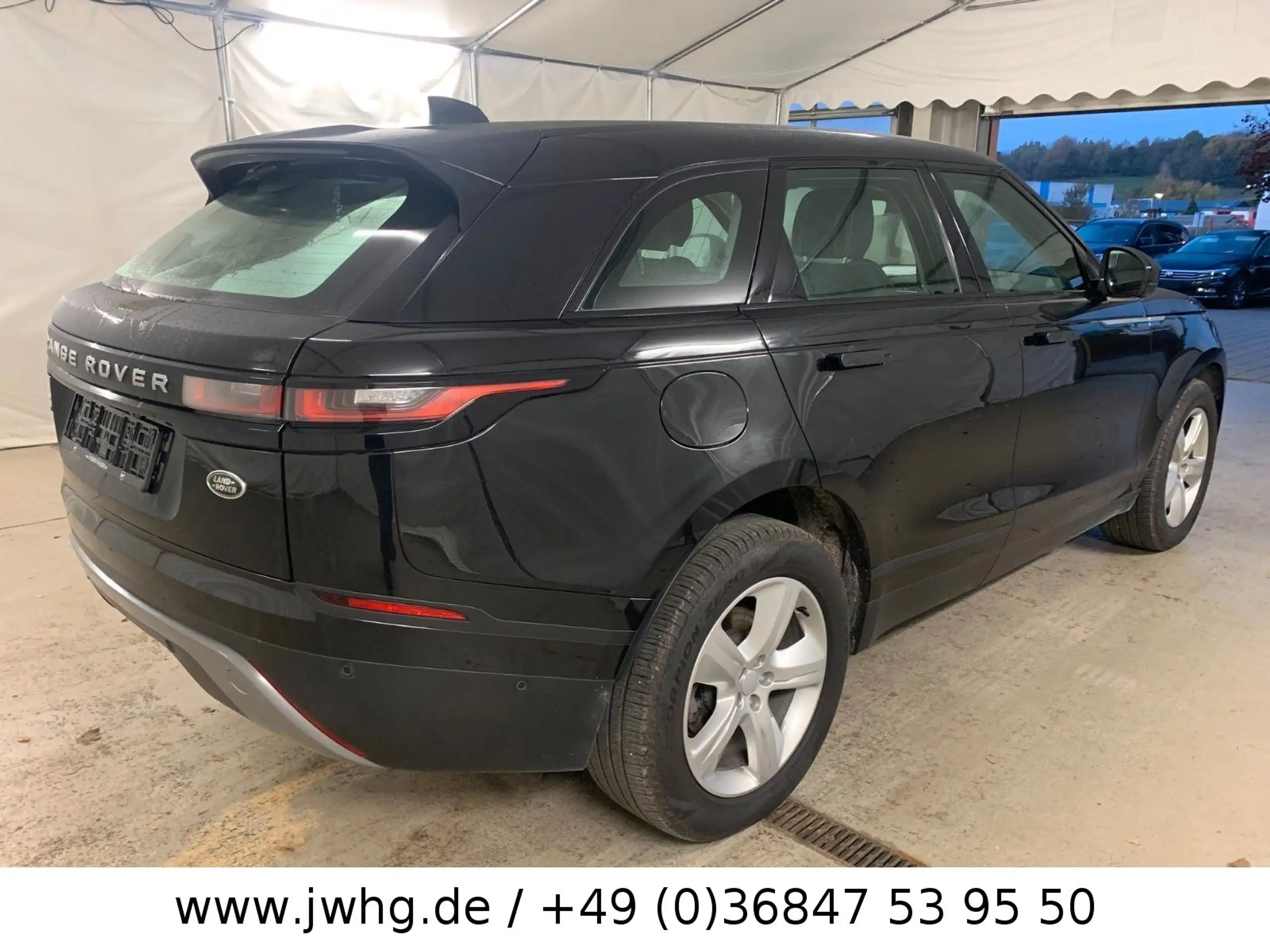 Land Rover - Range Rover Velar