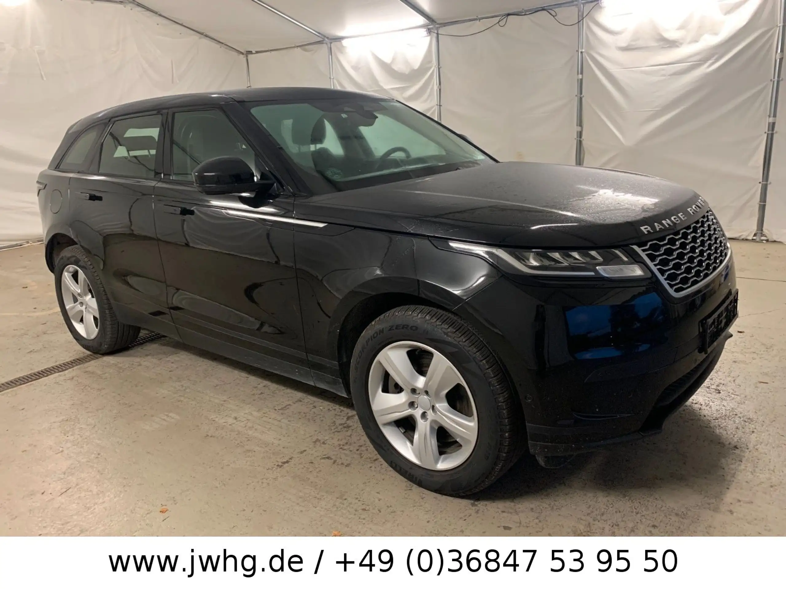 Land Rover - Range Rover Velar