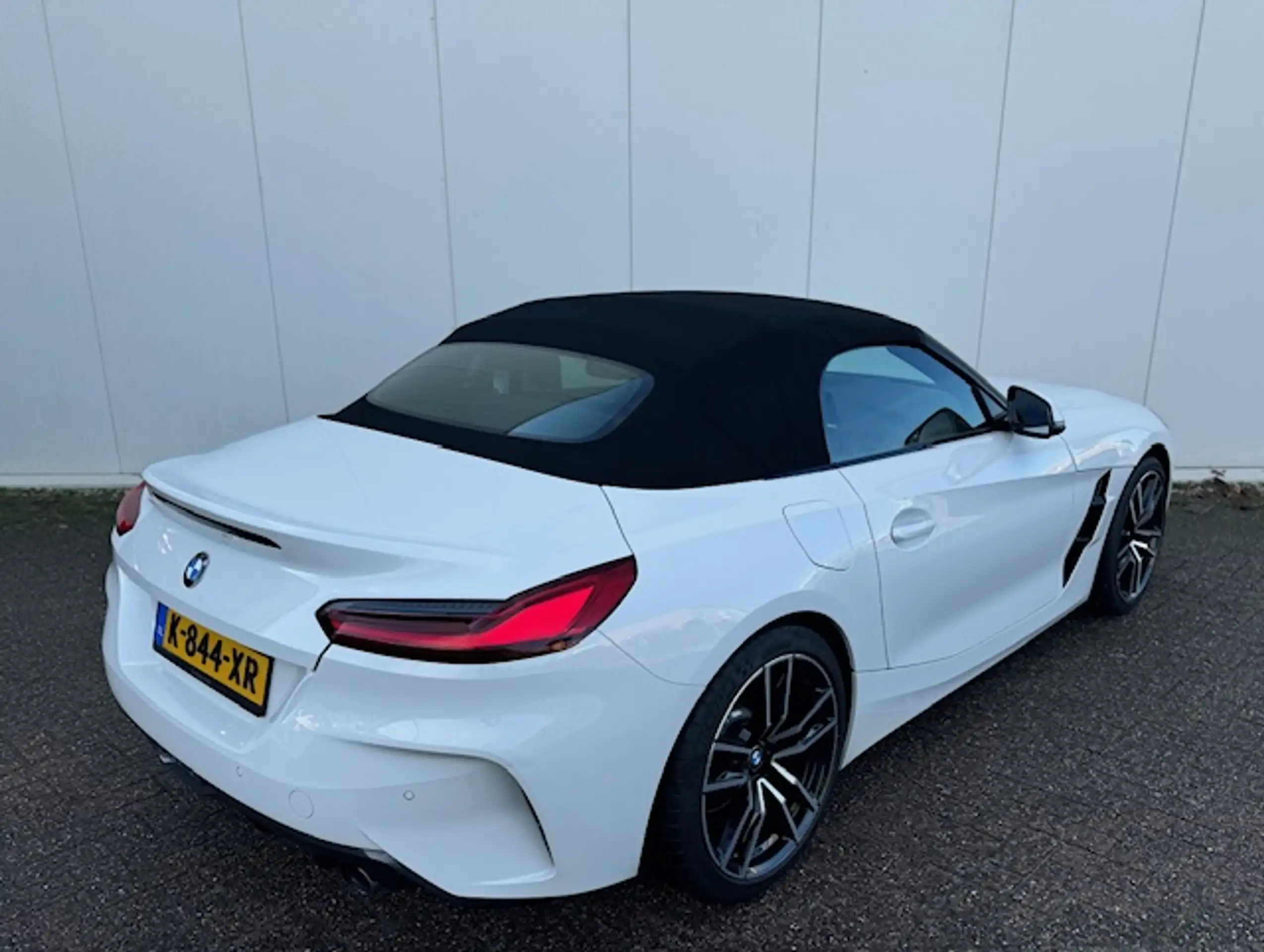 BMW - Z4