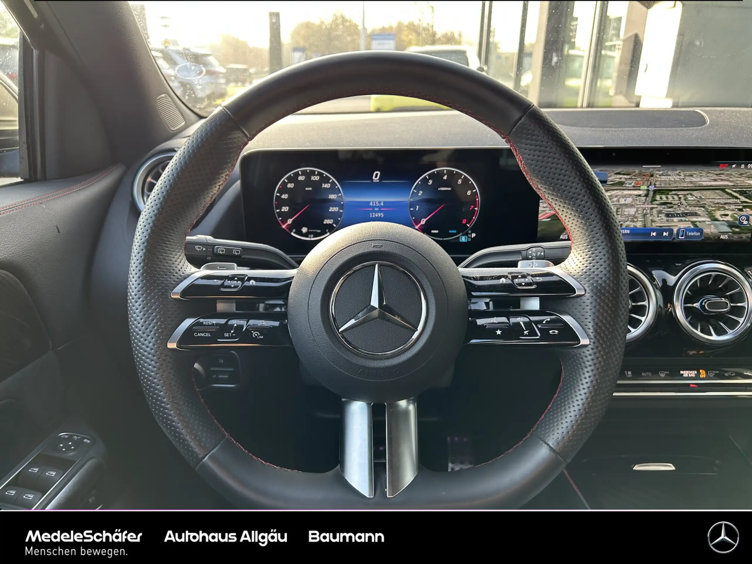 Mercedes-Benz - GLA 200