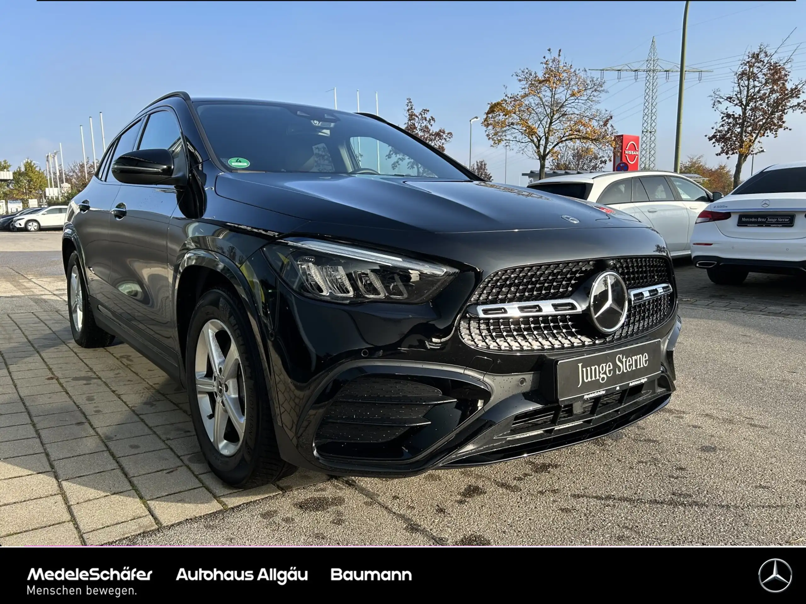 Mercedes-Benz - GLA 200