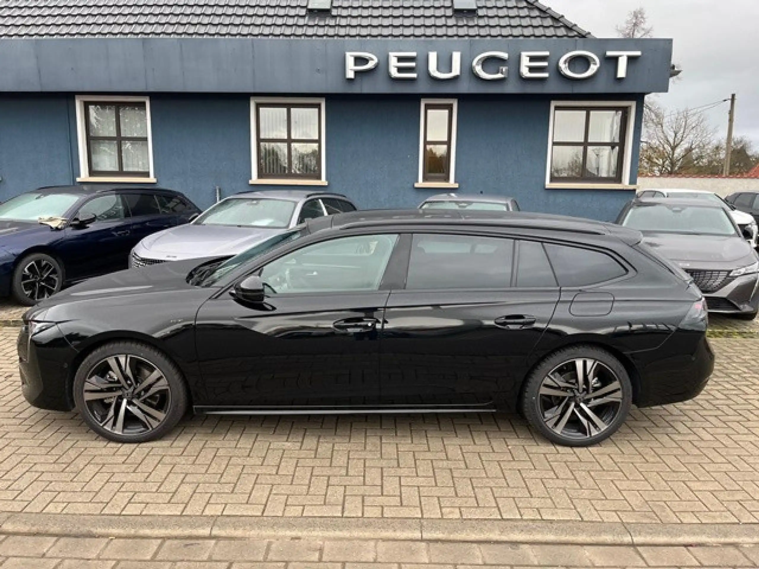 Peugeot - 508