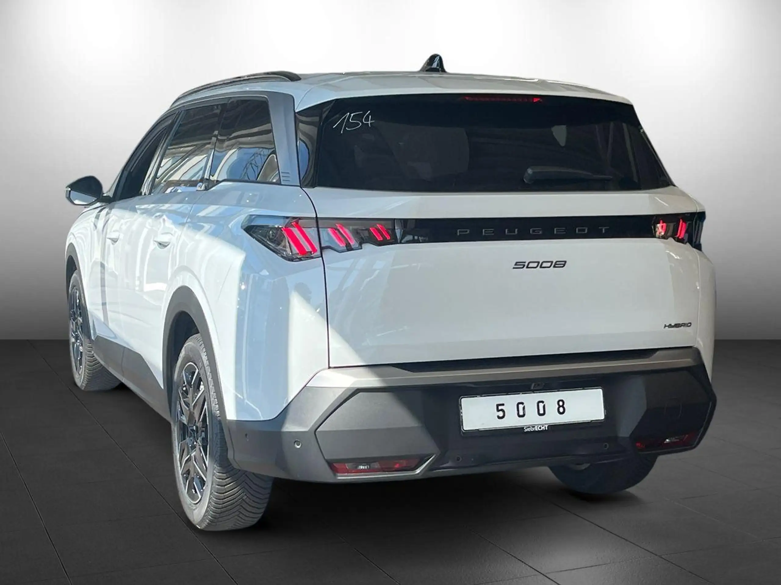 Peugeot - 5008