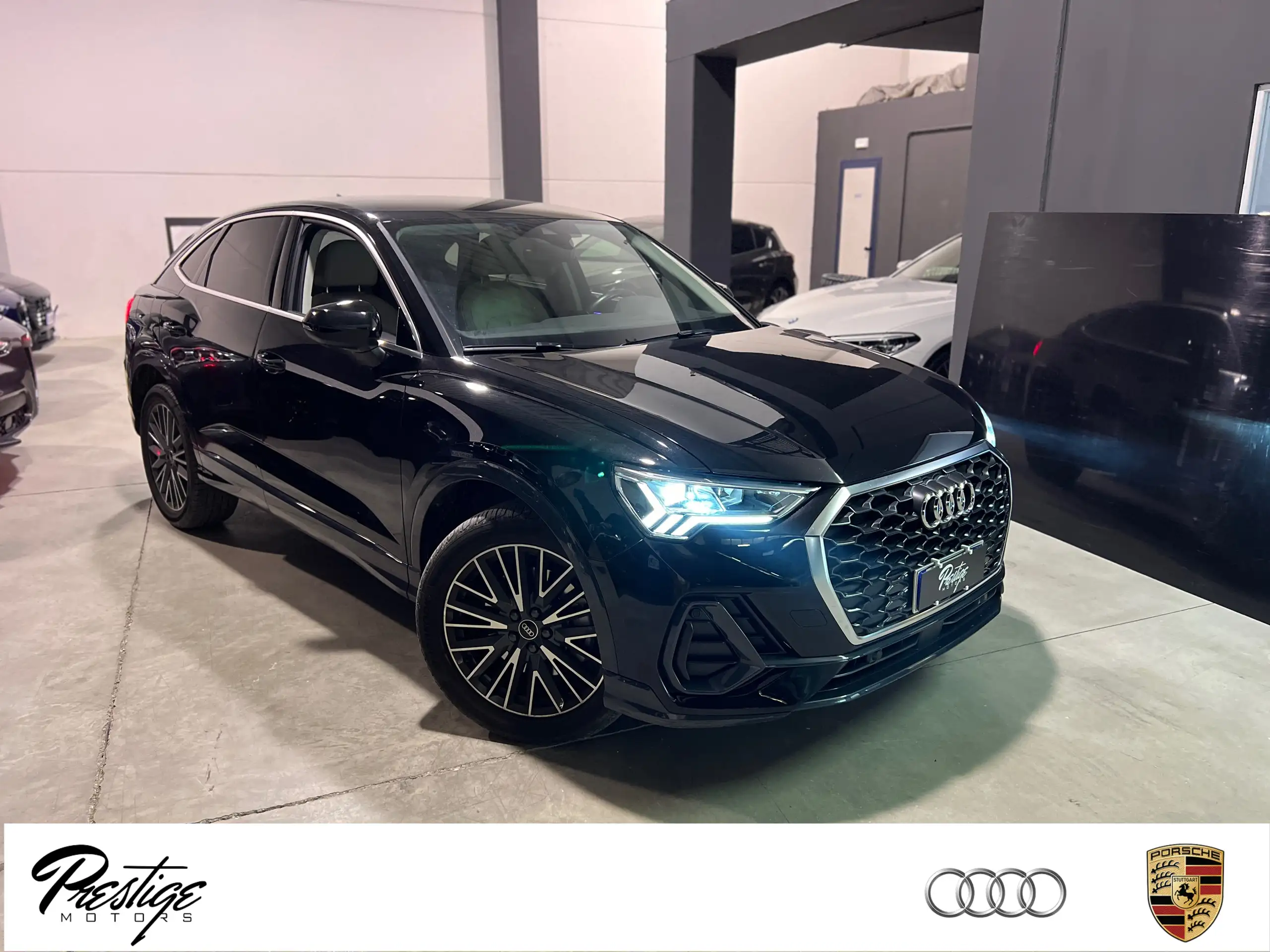 Audi - Q3