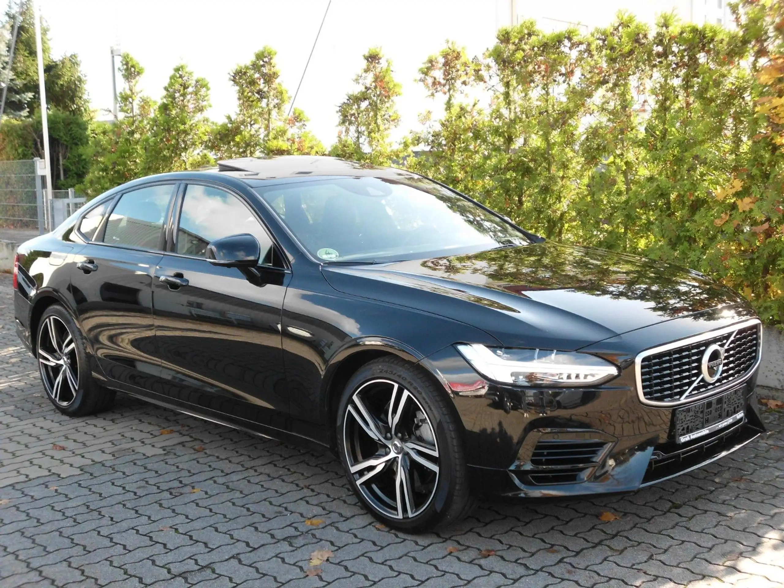 Volvo - S90