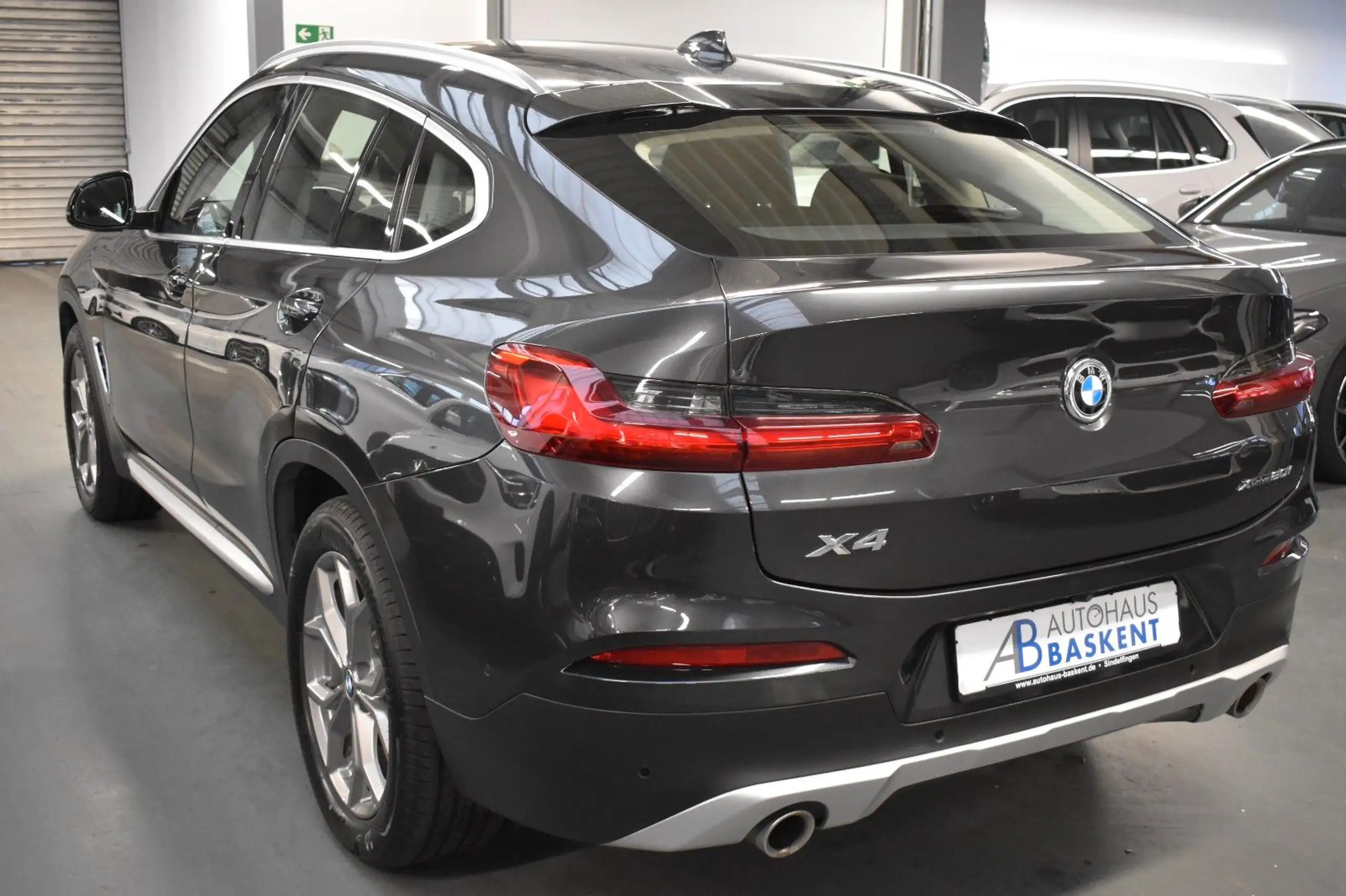 BMW - X4