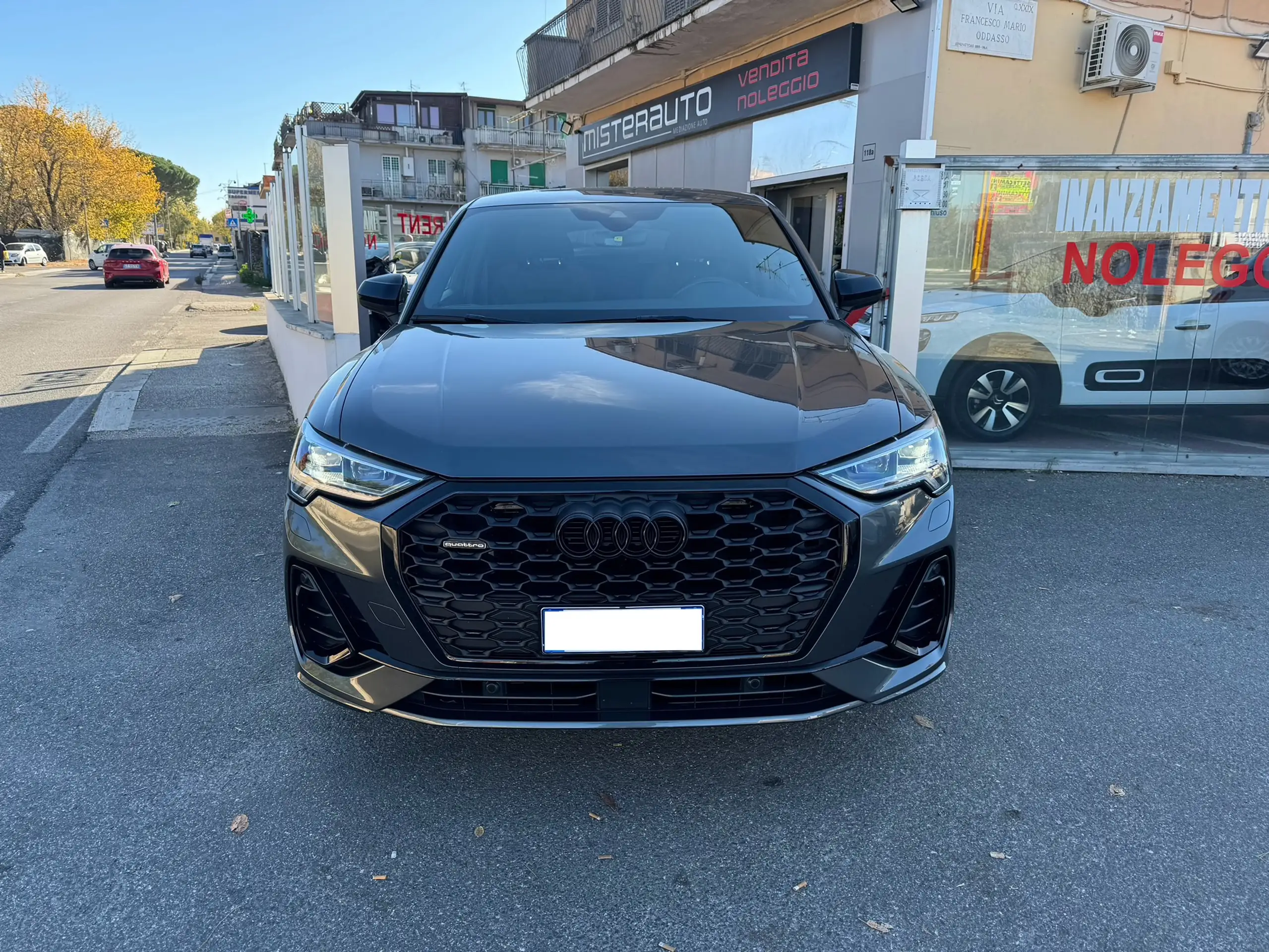 Audi - Q3