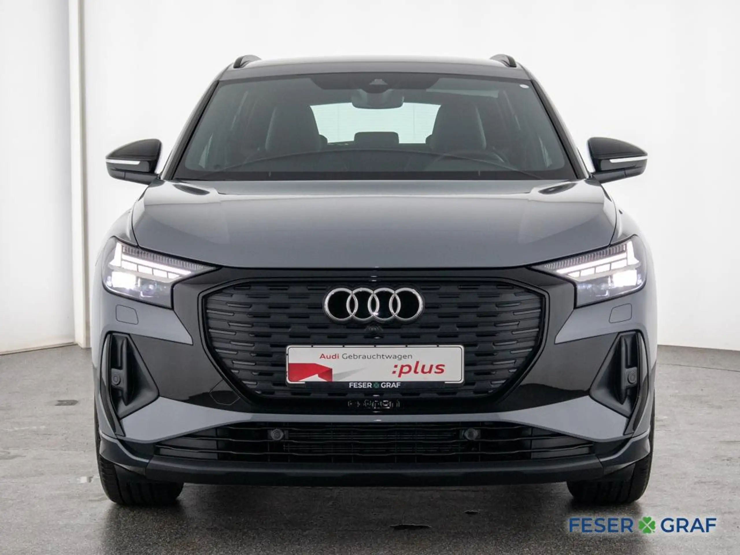 Audi - Q4 e-tron