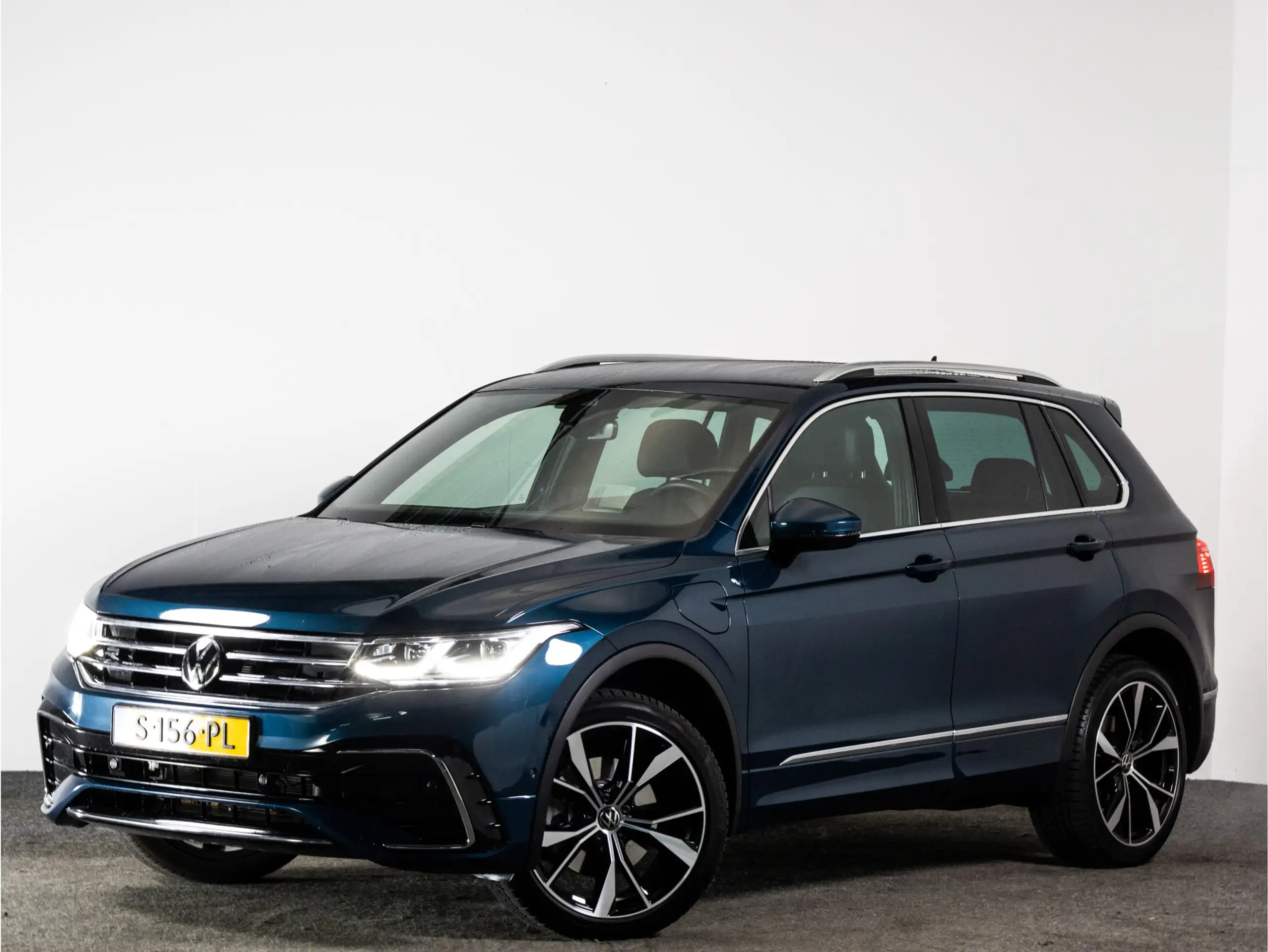 Volkswagen - Tiguan