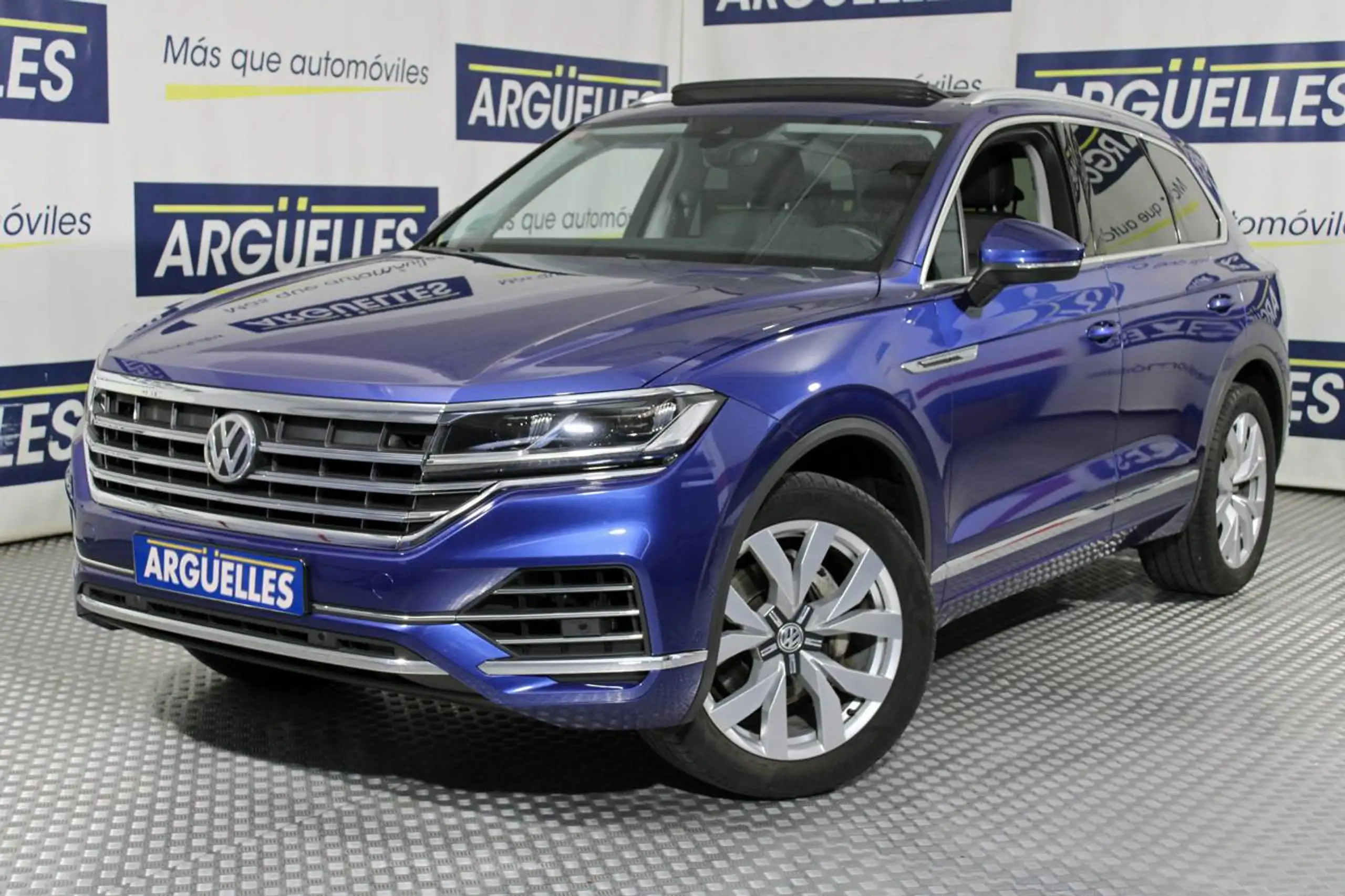 Volkswagen - Touareg