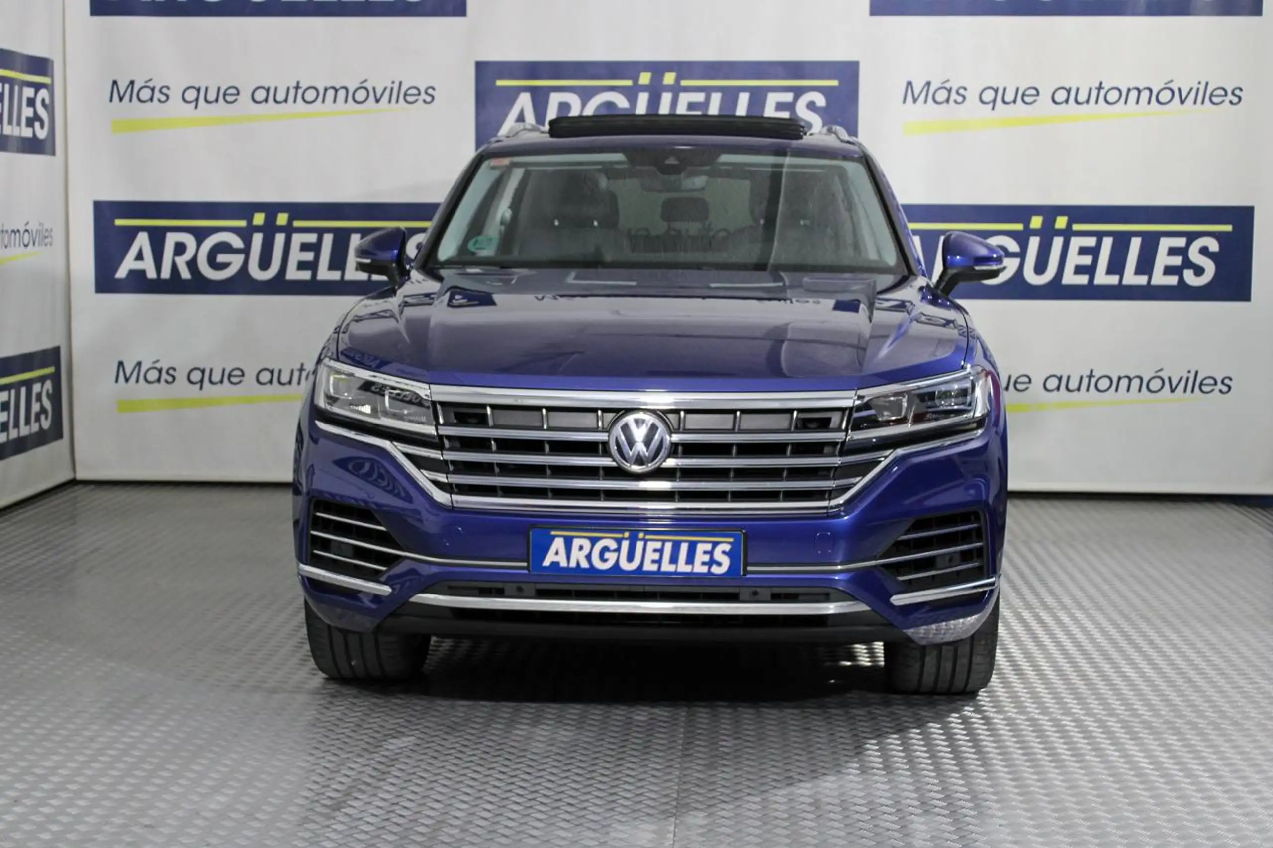 Volkswagen - Touareg