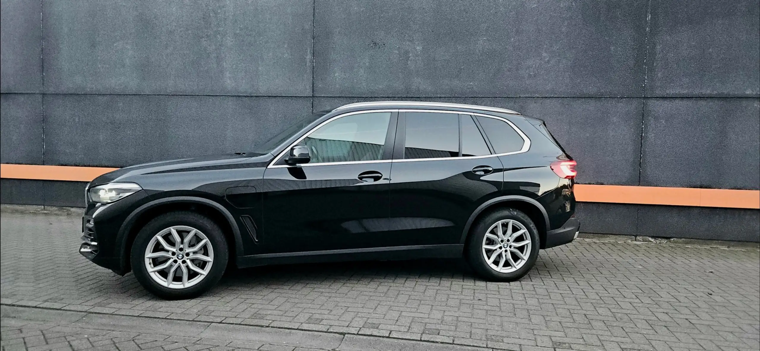 BMW - X5