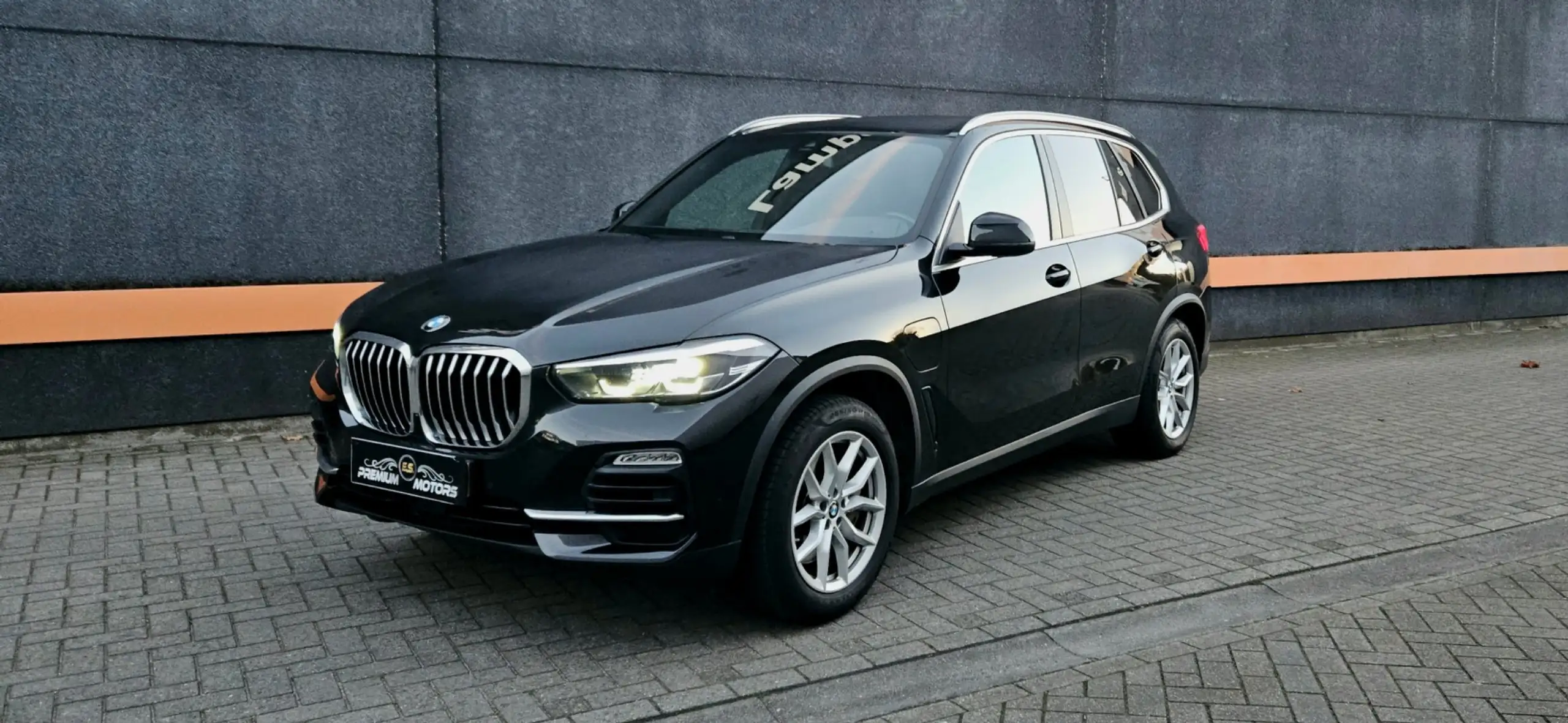 BMW - X5