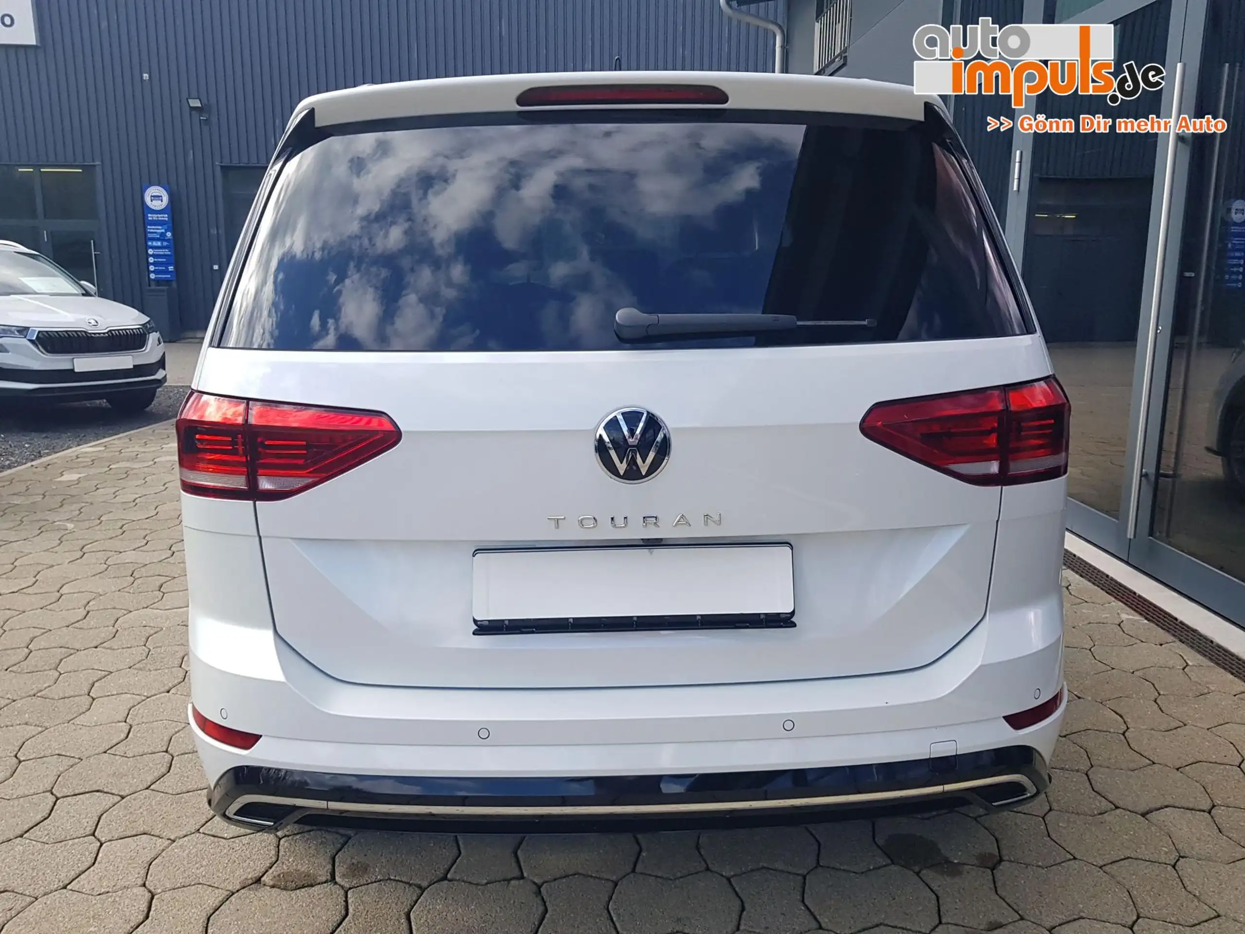 Volkswagen - Touran