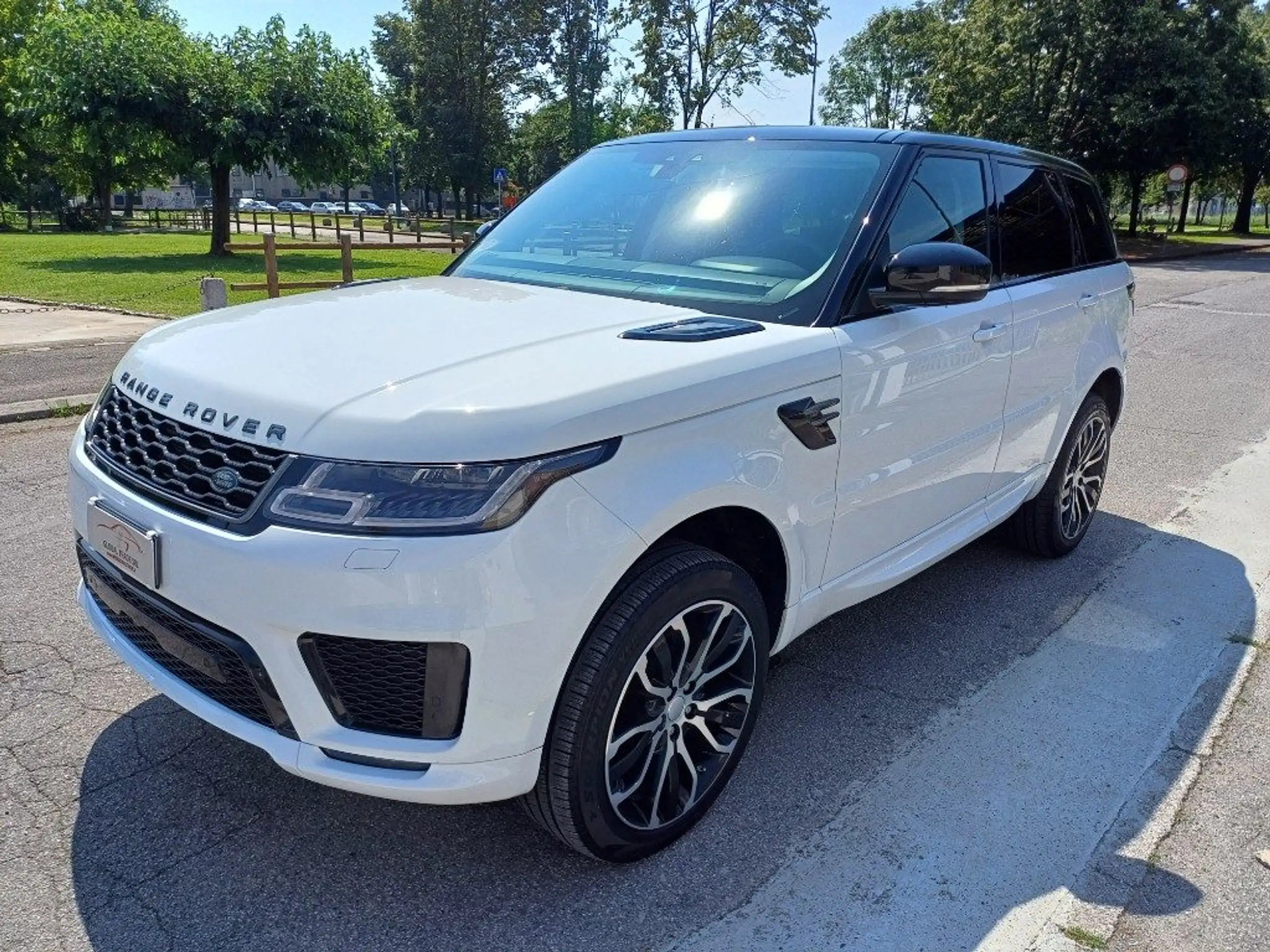 Land Rover - Range Rover Sport