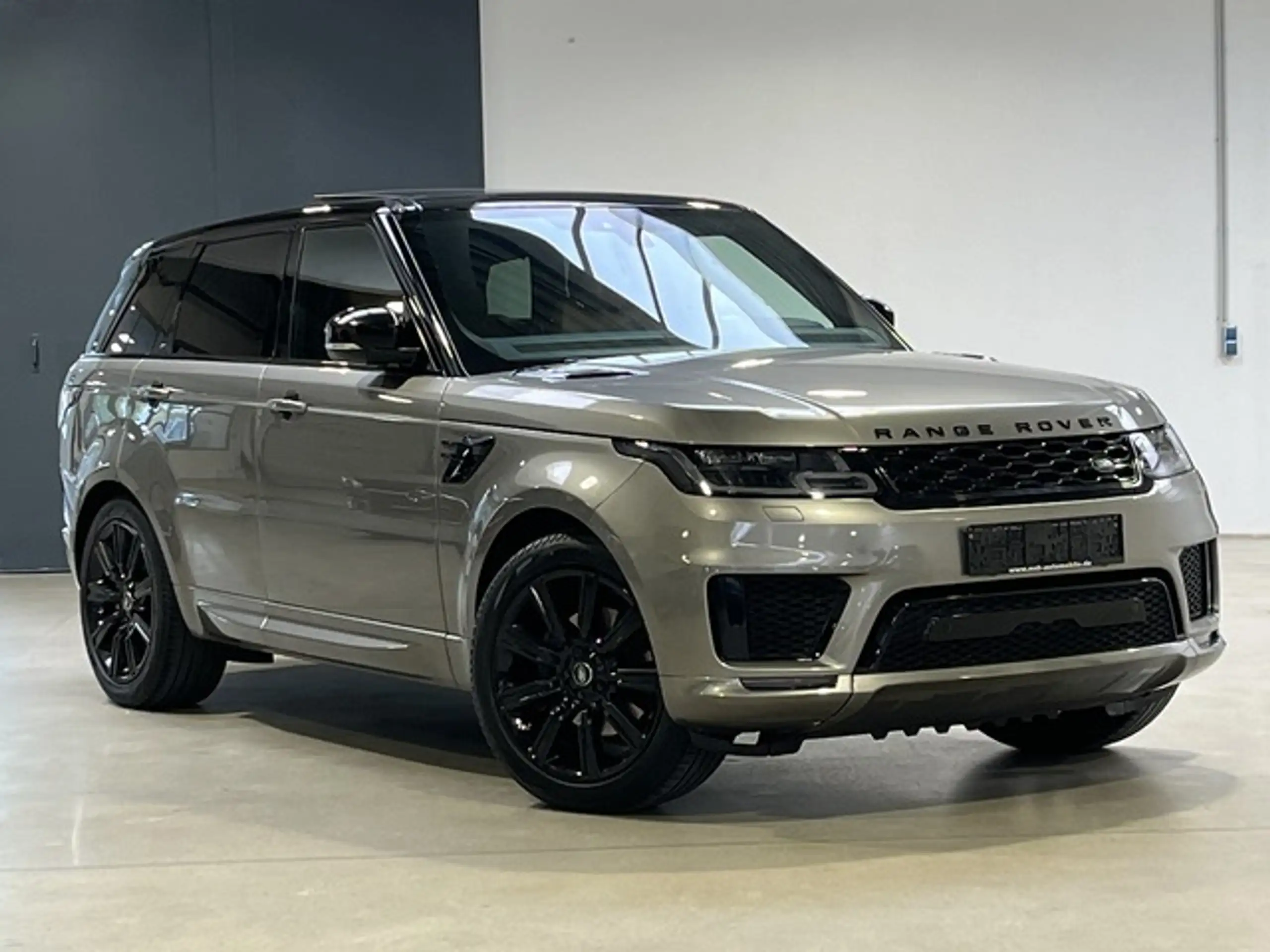 Land Rover - Range Rover Sport