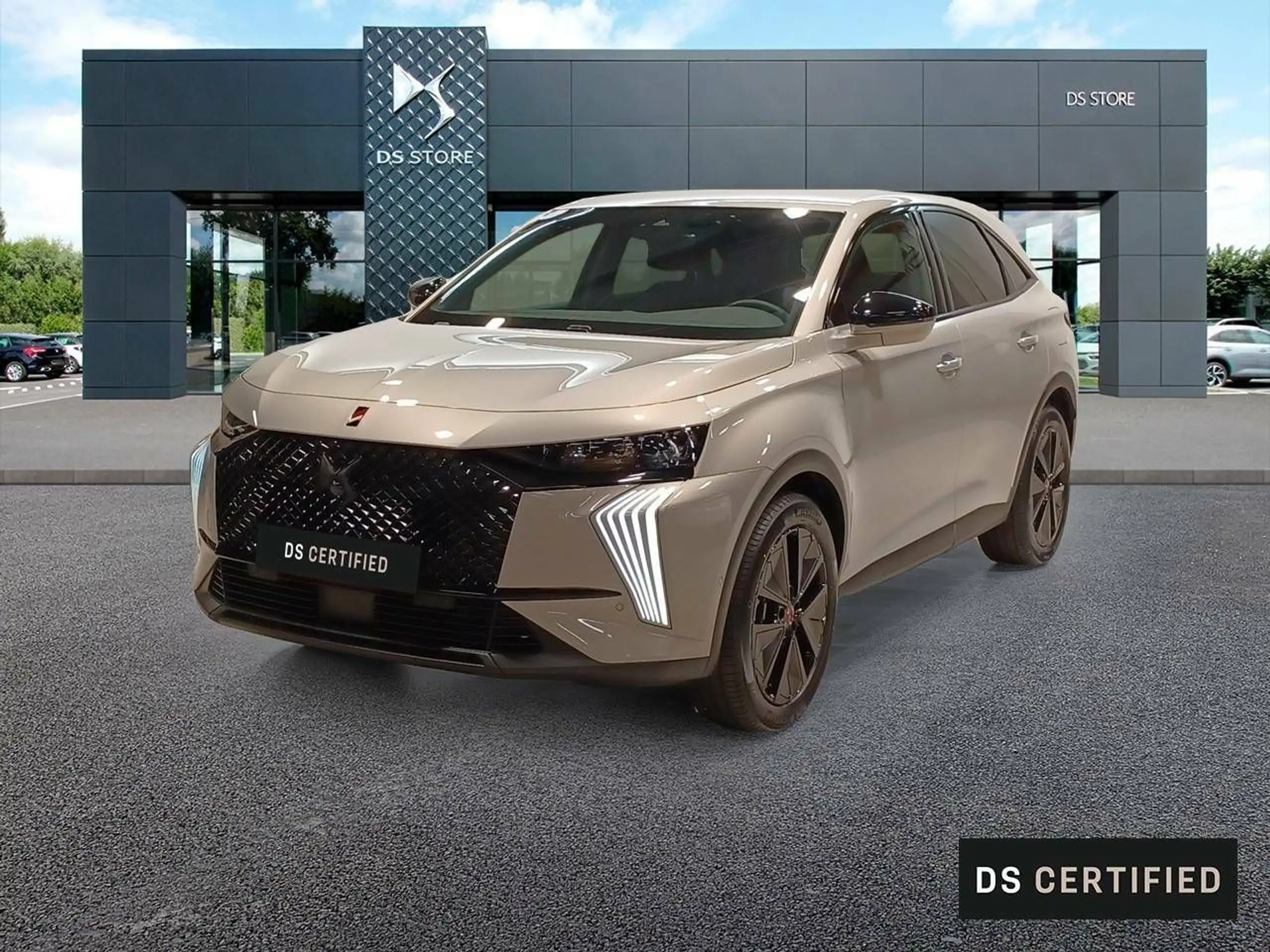 DS Automobiles - DS 7 Crossback