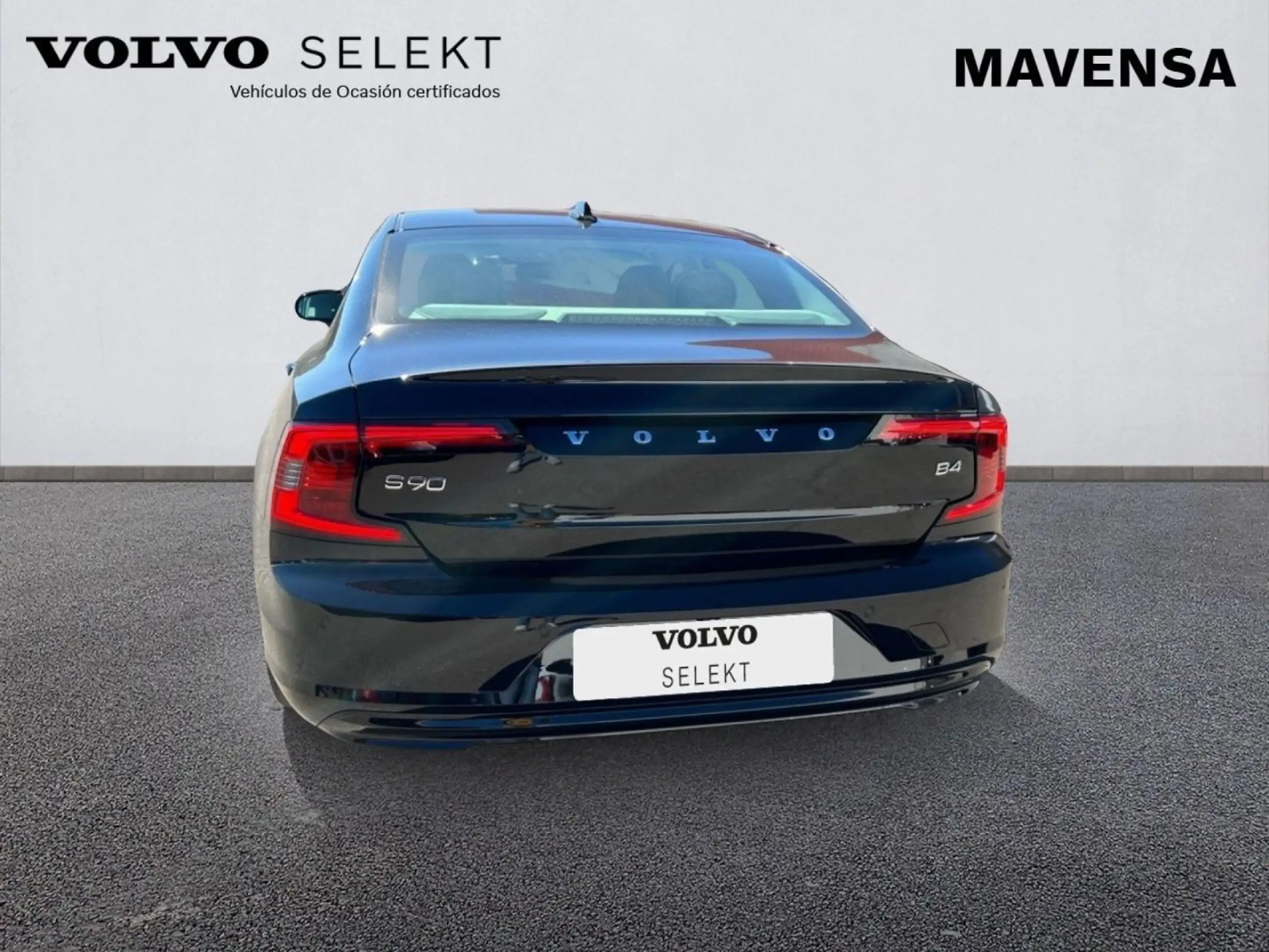 Volvo - S90