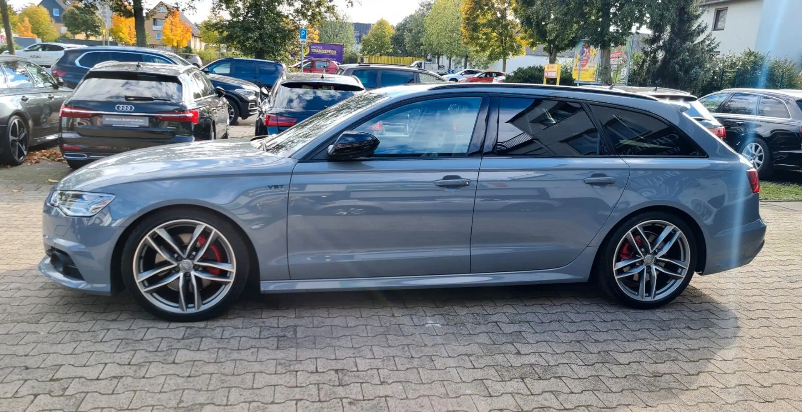 Audi - A6