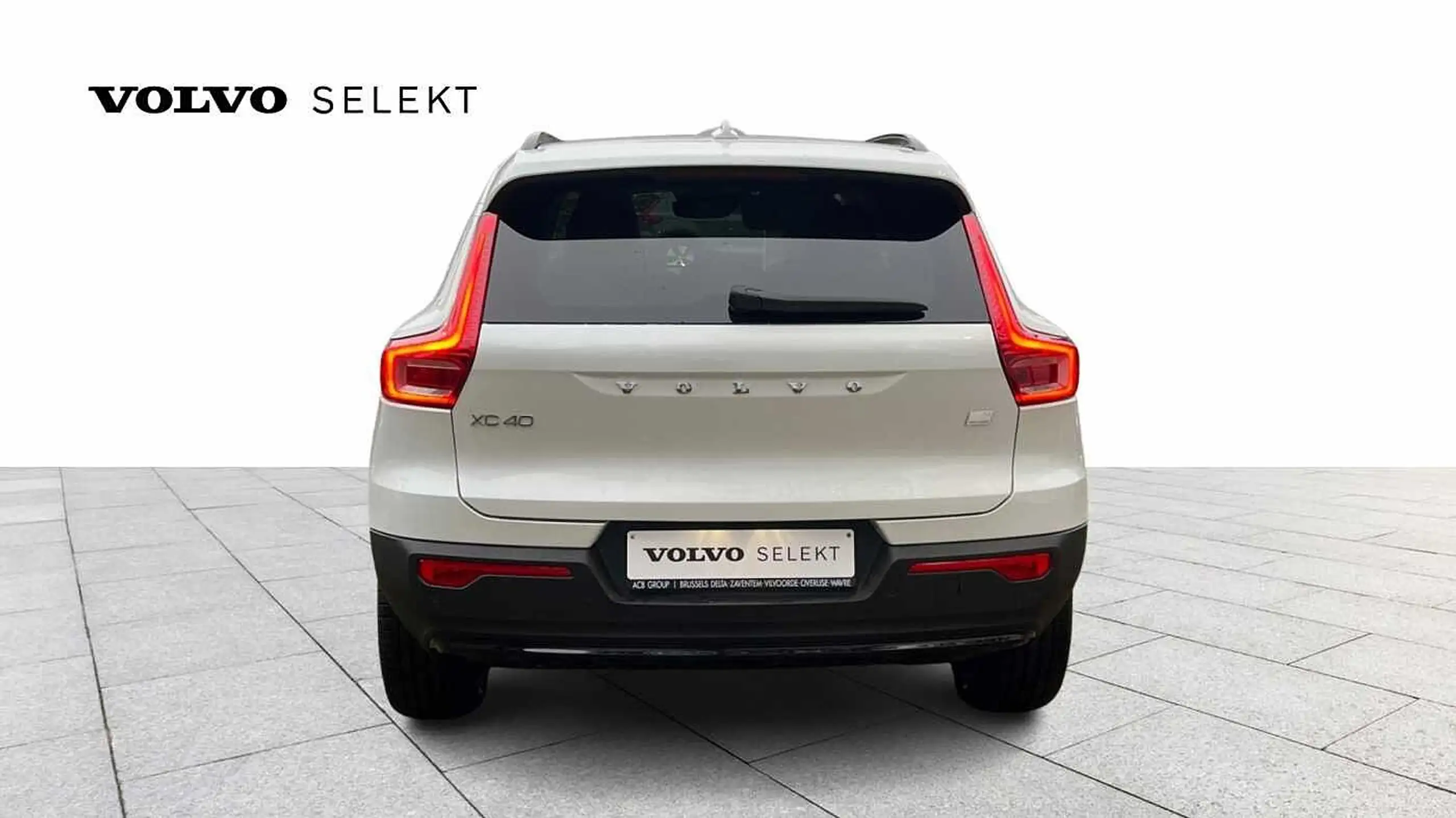 Volvo - XC40