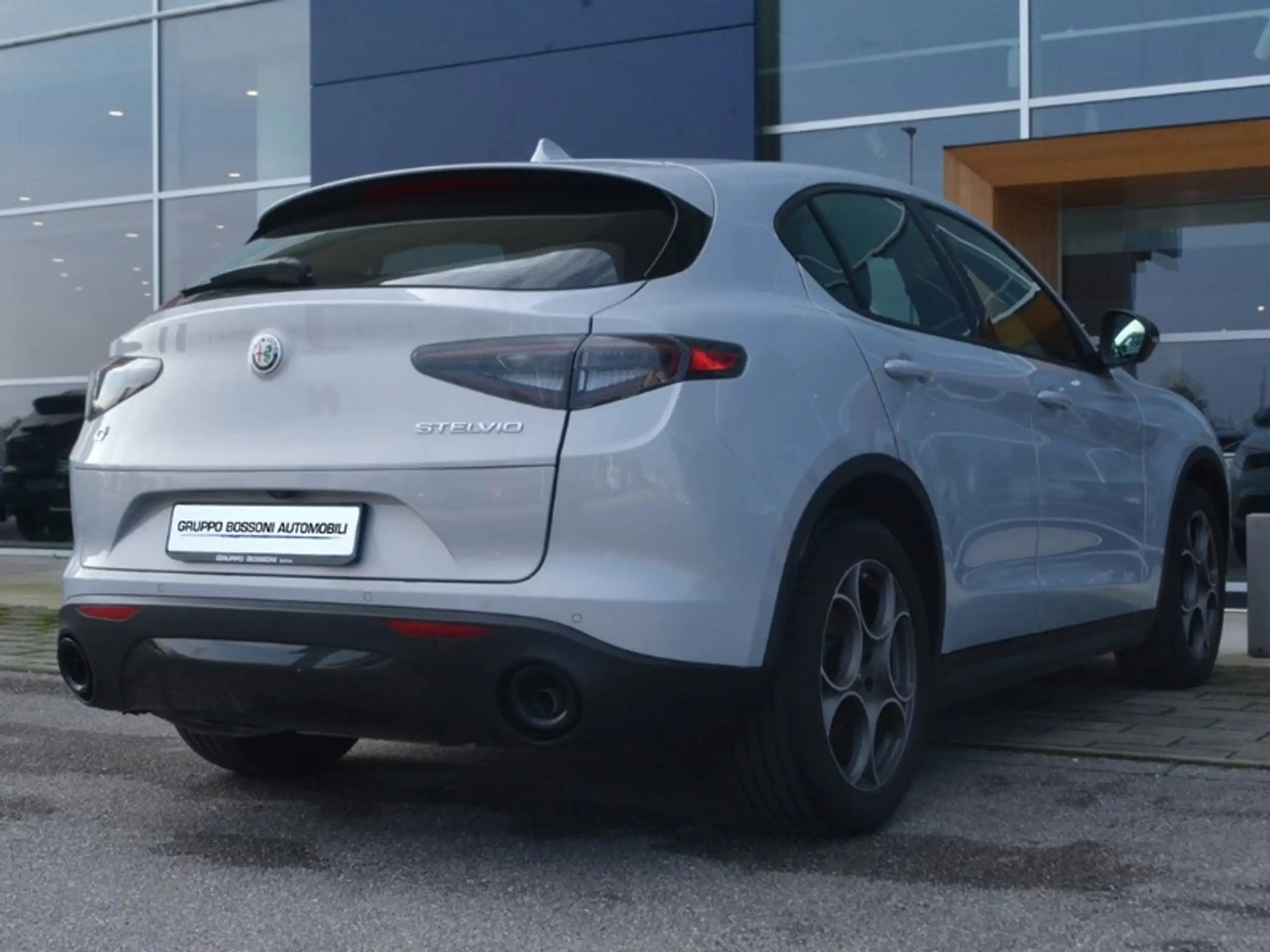 Alfa Romeo - Stelvio