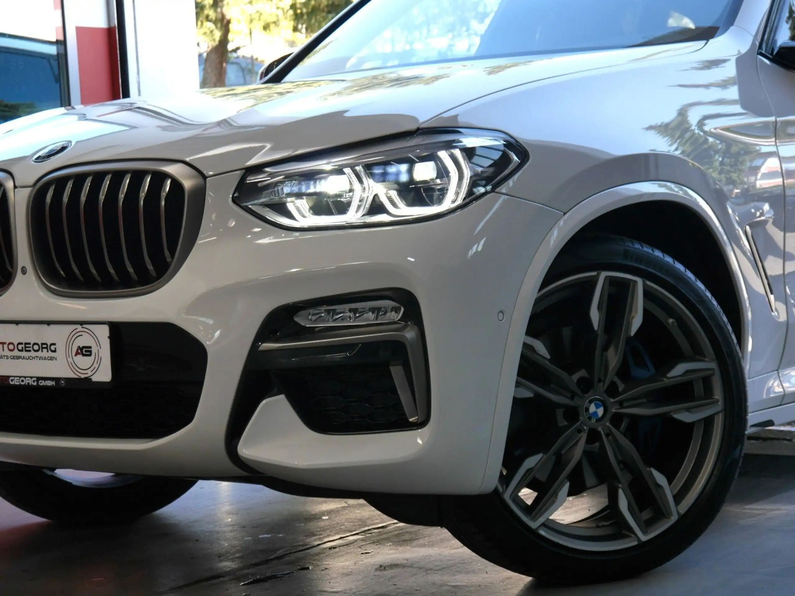 BMW - X3