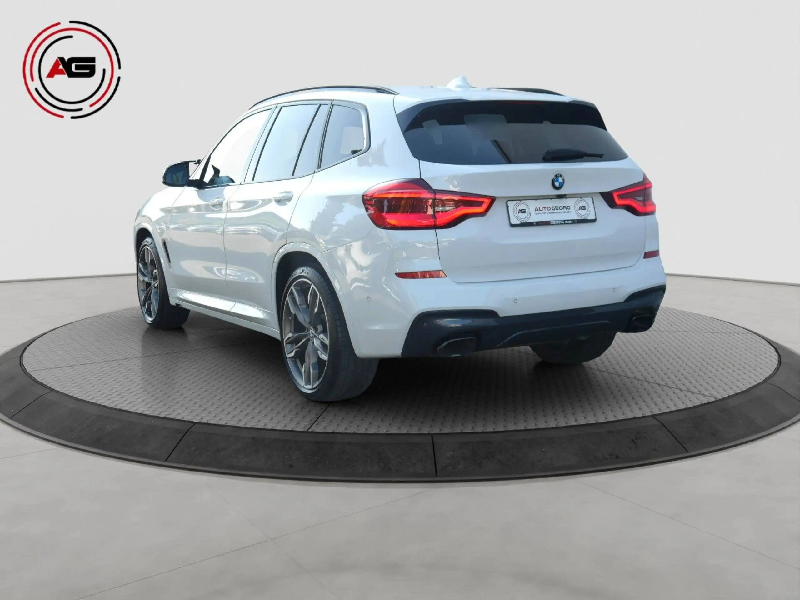 BMW - X3