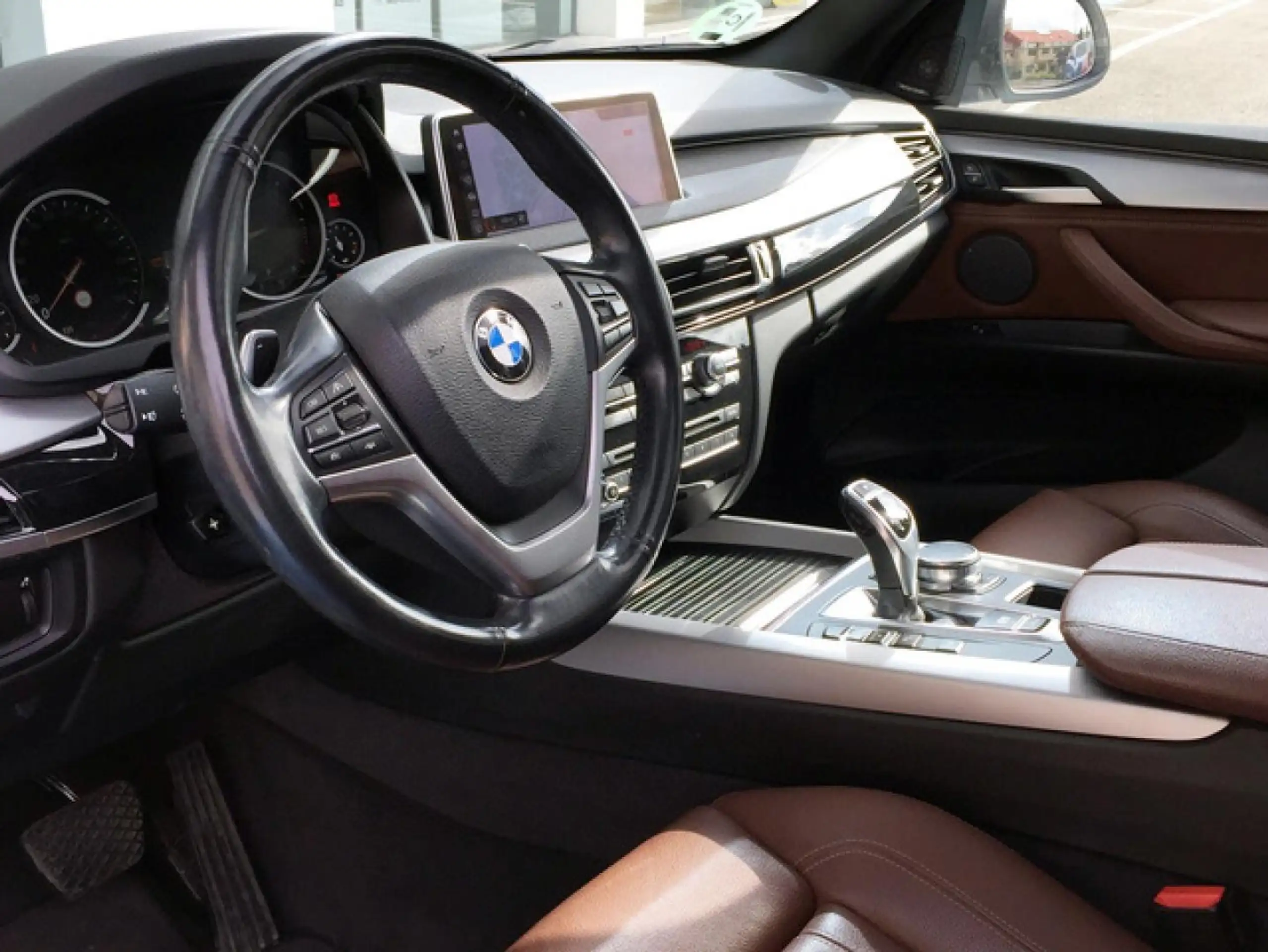 BMW - X5