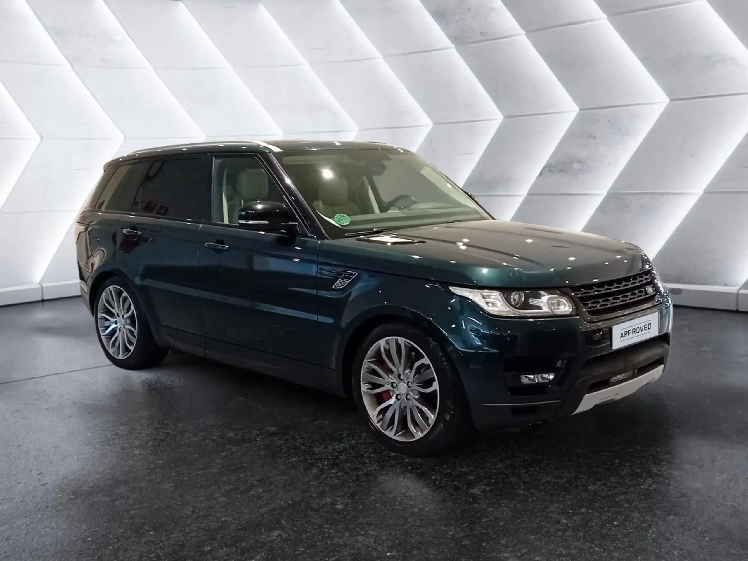 Land Rover - Range Rover Sport