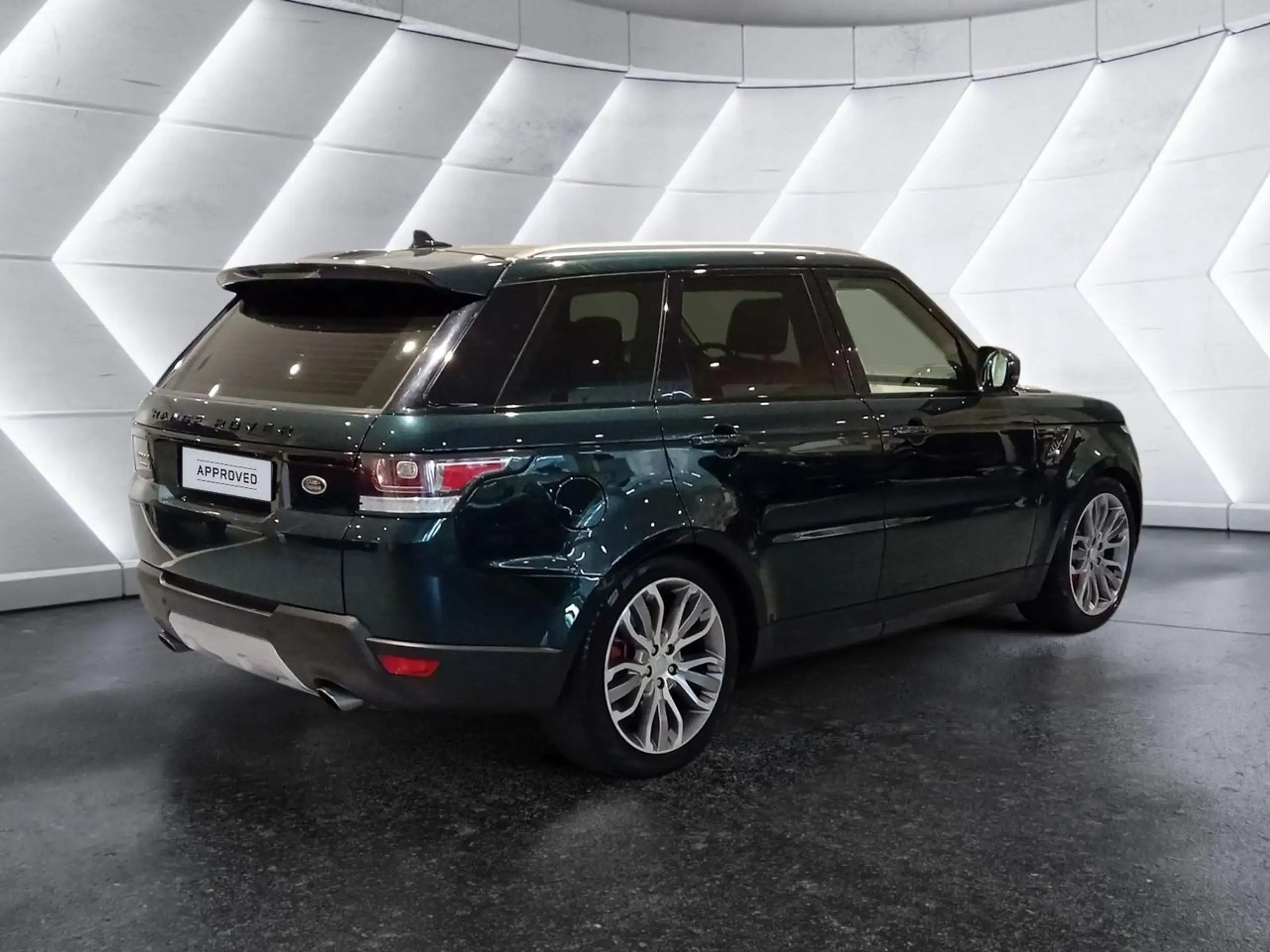 Land Rover - Range Rover Sport